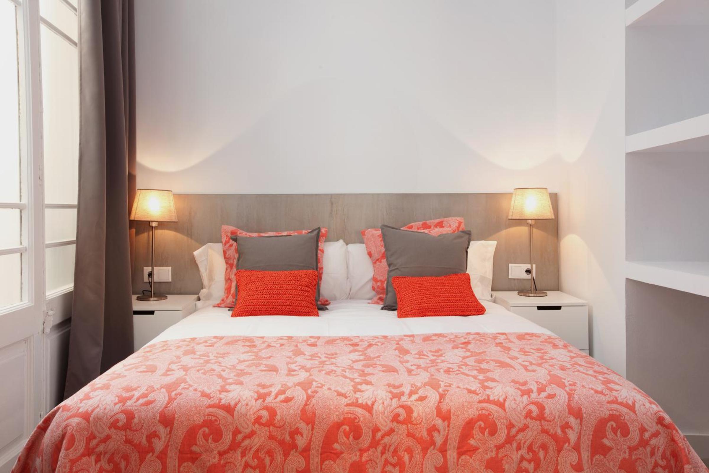 Click&Flat Seneca Suites