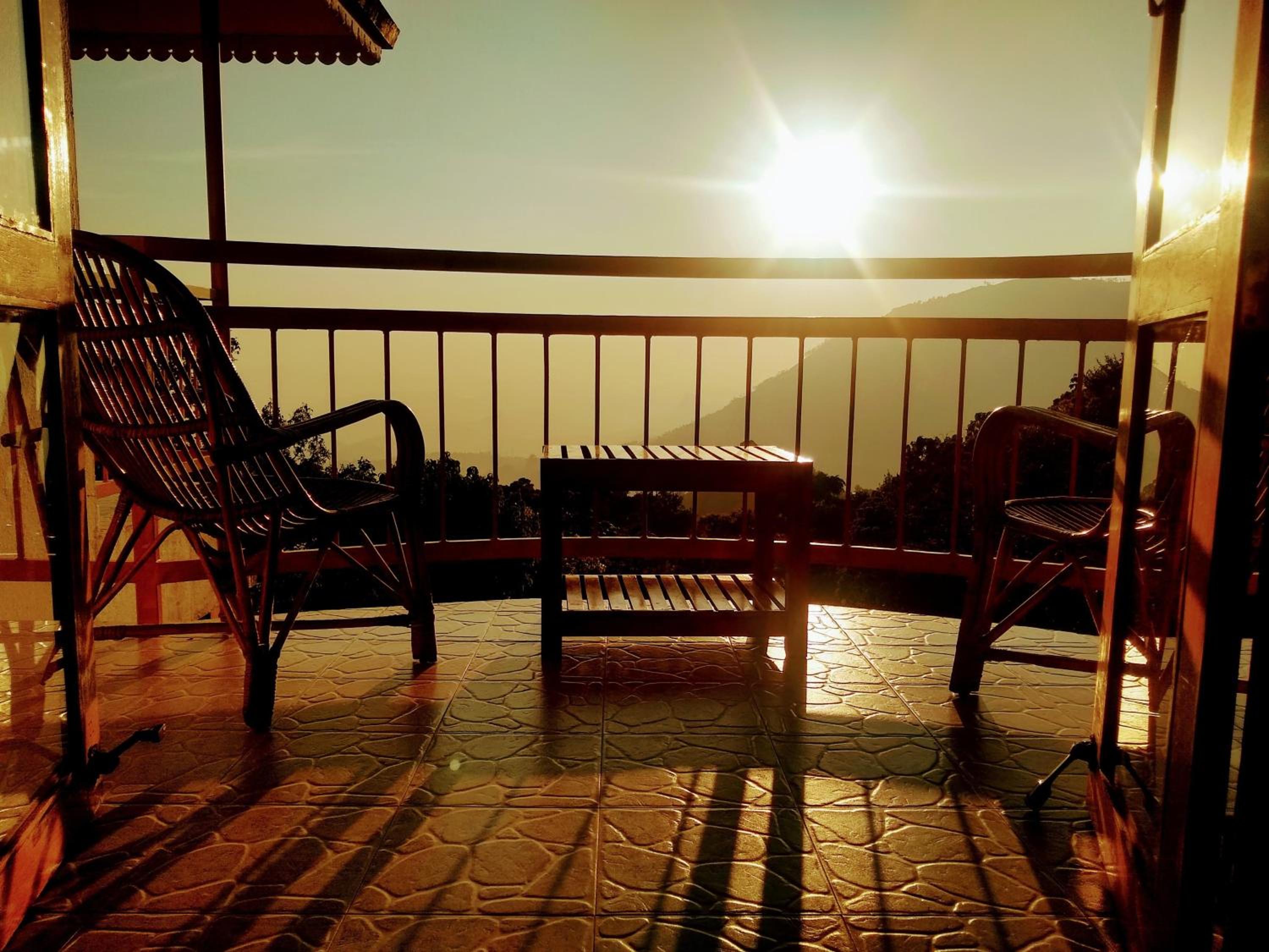 Deshadan Mountain Resort -The highest resort in Munnar view 5