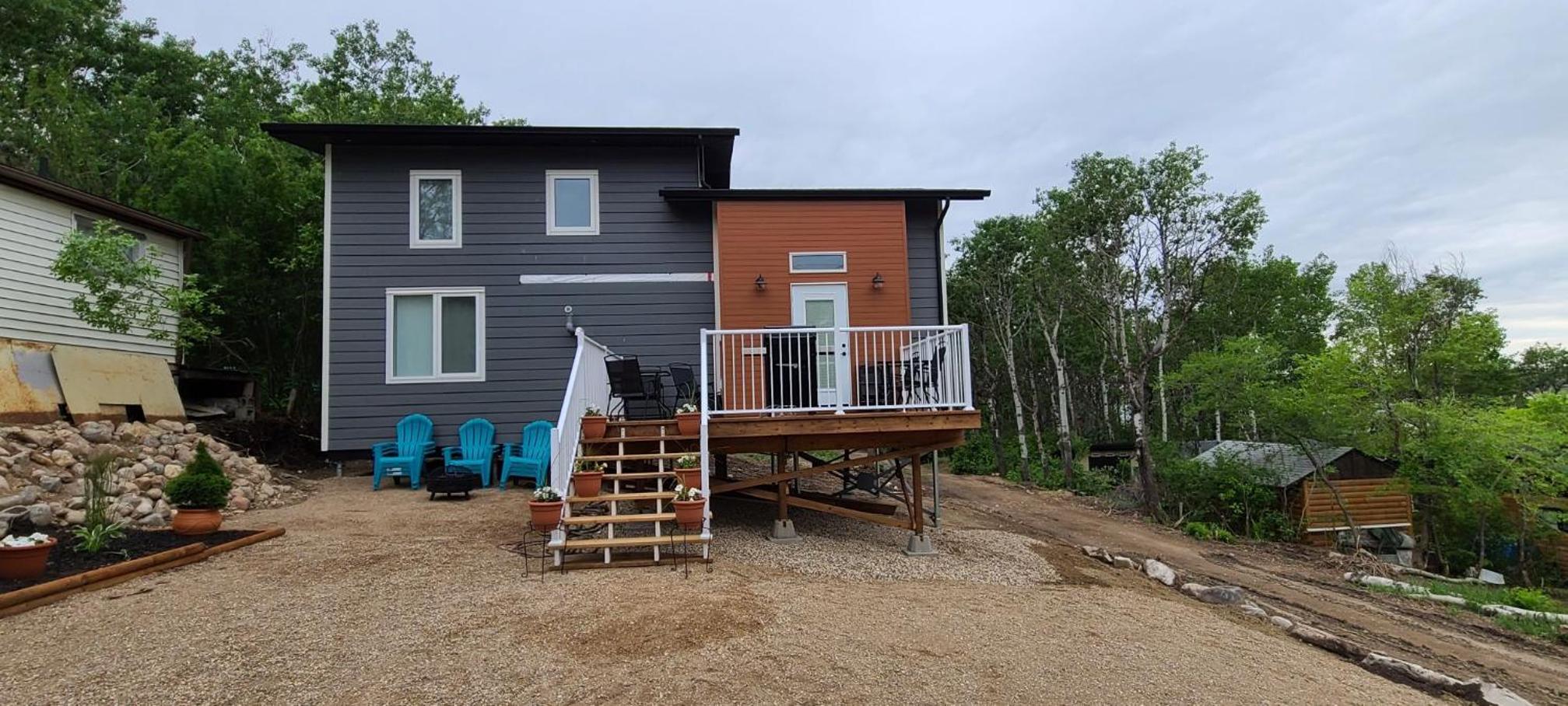 MANITOU BEACH COTTAGES by Prowess