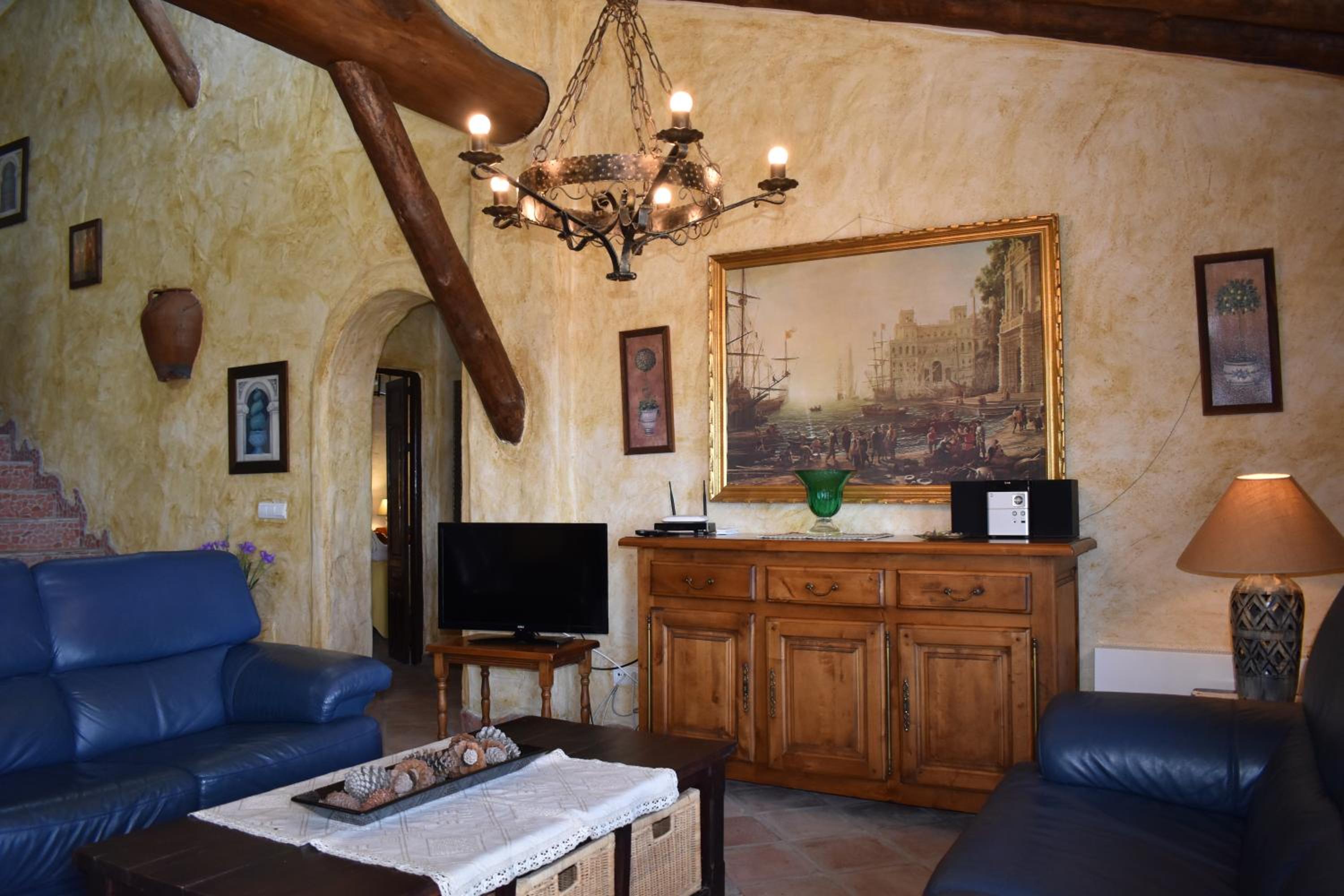 Photo 6