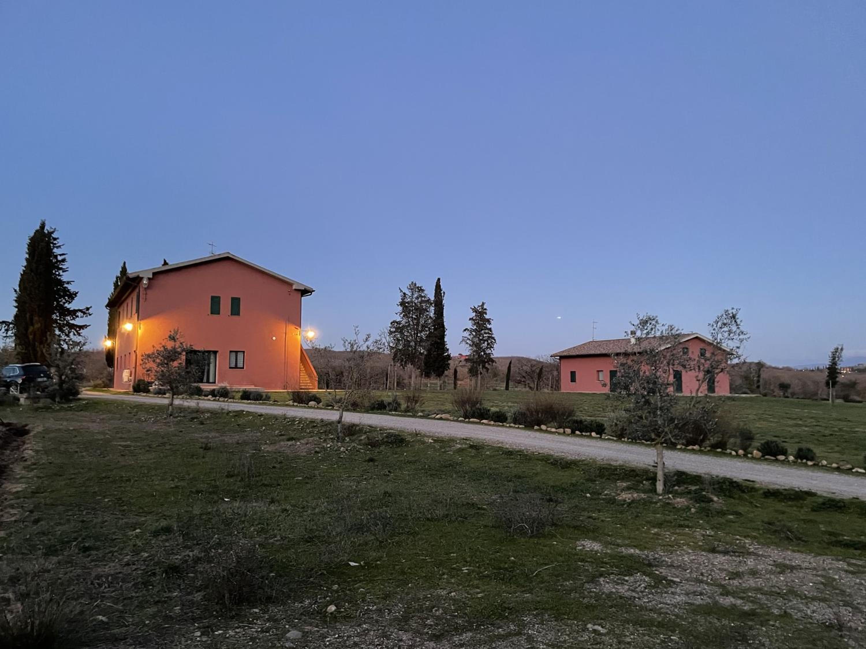 Photo 40