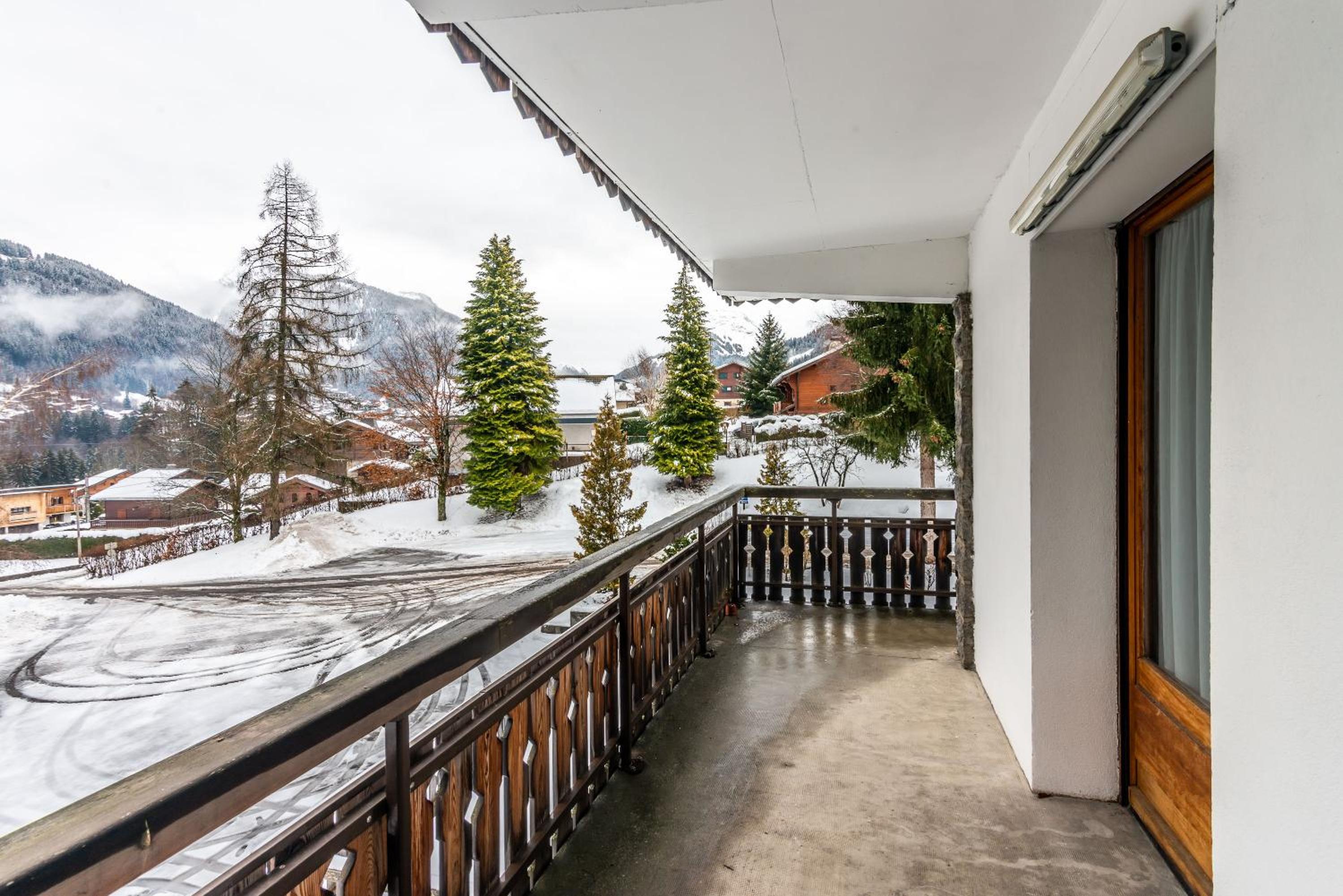 Appartement familial - Tout confort - Garage view 3