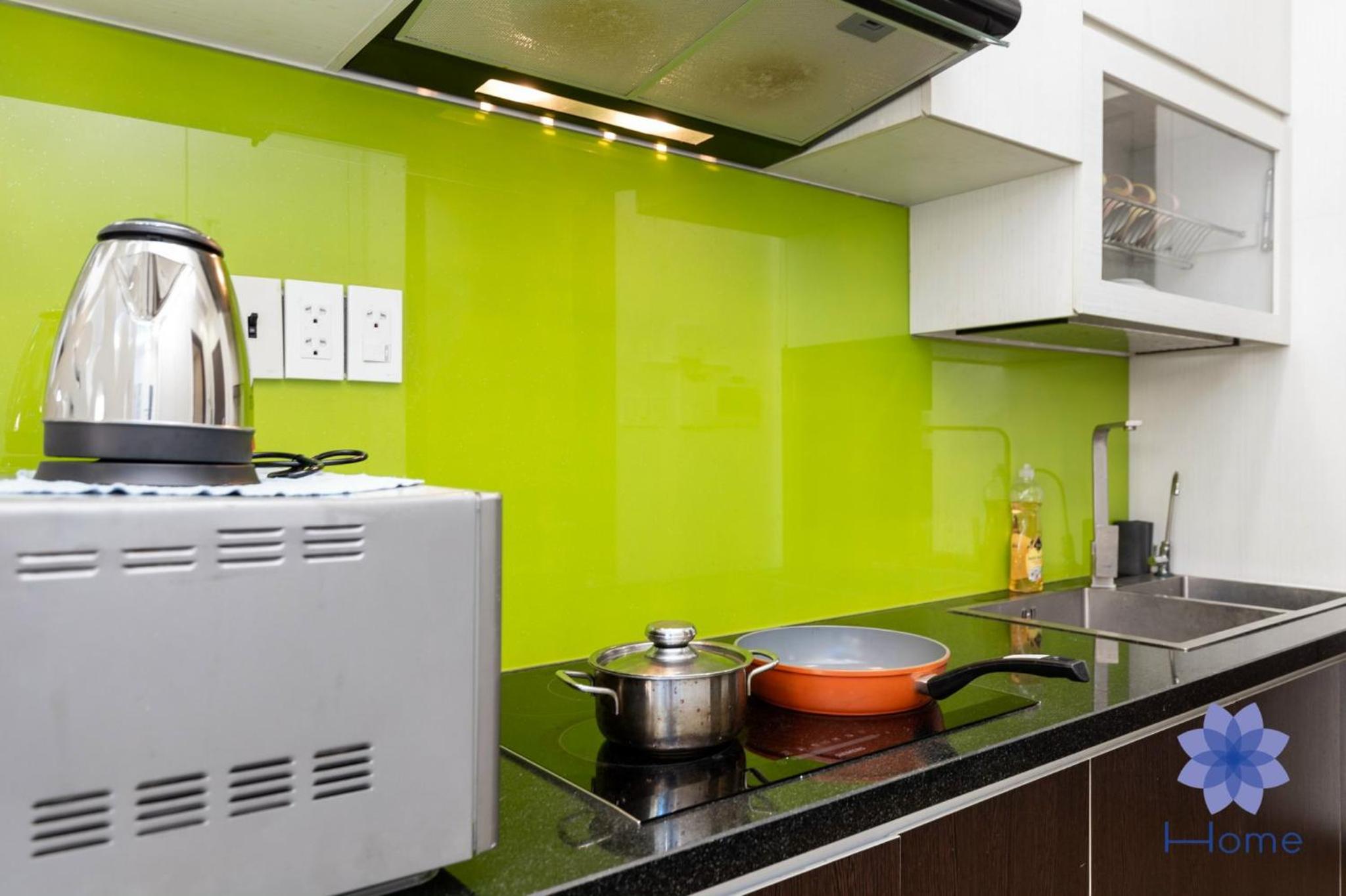 iHome Furnished Apartments with Free Gym & Pool, Airport Pick-Up Service
