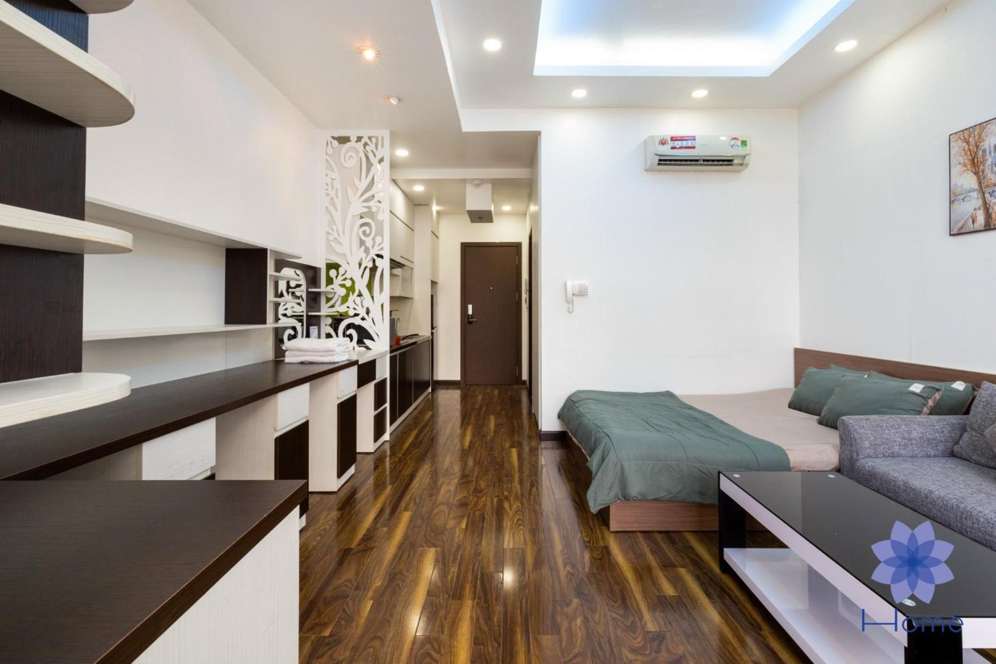 iHome Furnished Apartments with Free Gym & Pool, Airport Pick-Up Service