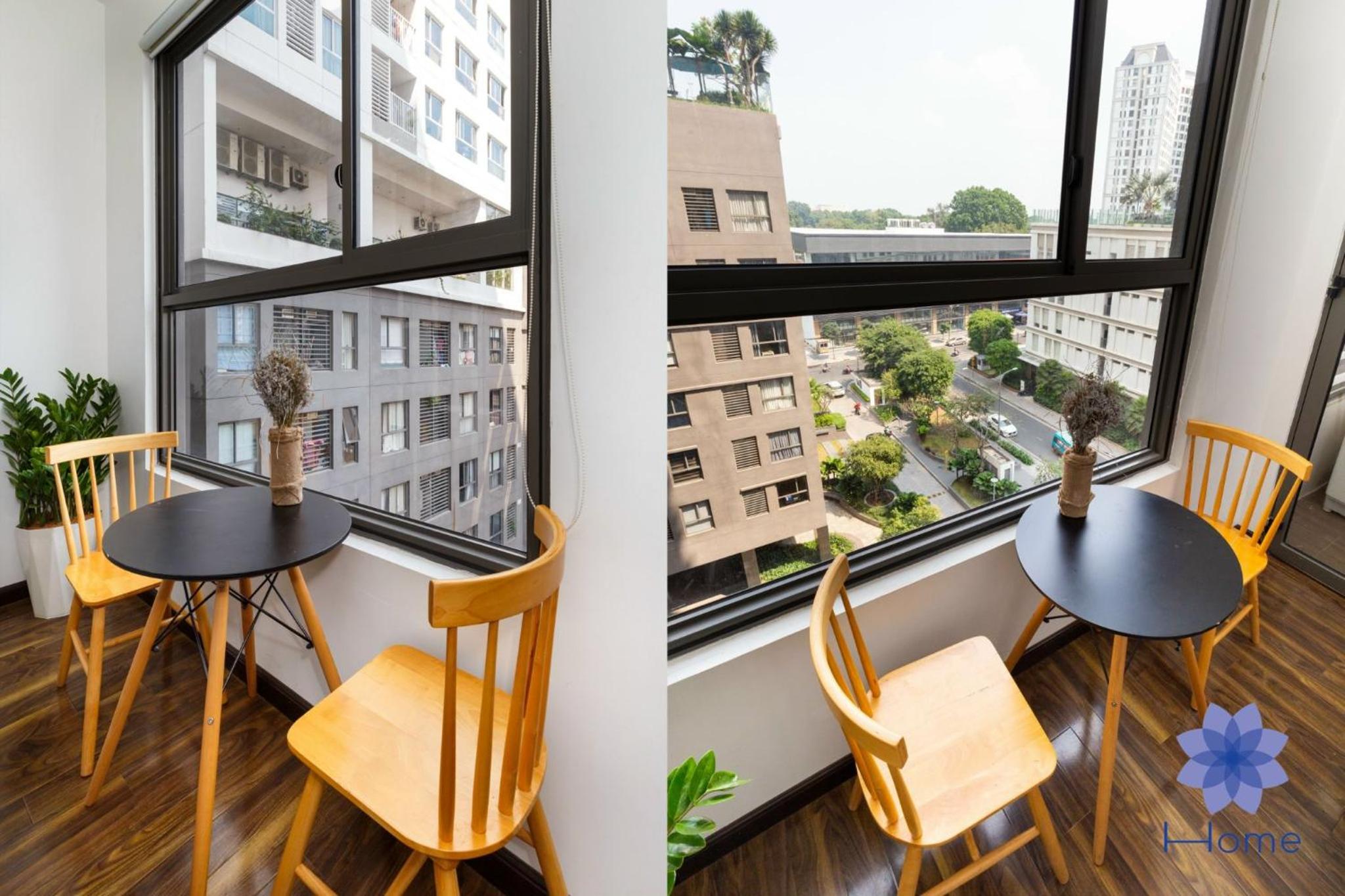 iHome Furnished Apartments with Free Gym & Pool, Airport Pick-Up Service