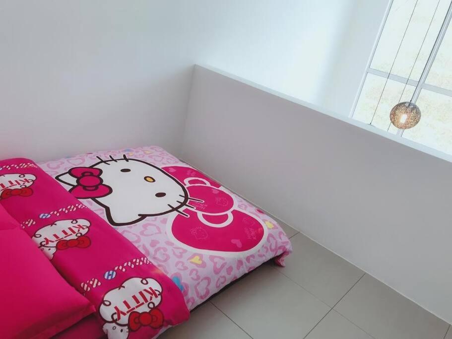 W3WarmStay@GoldenHills/3RPenthouse/WiFi/PasarMalam/2carpark