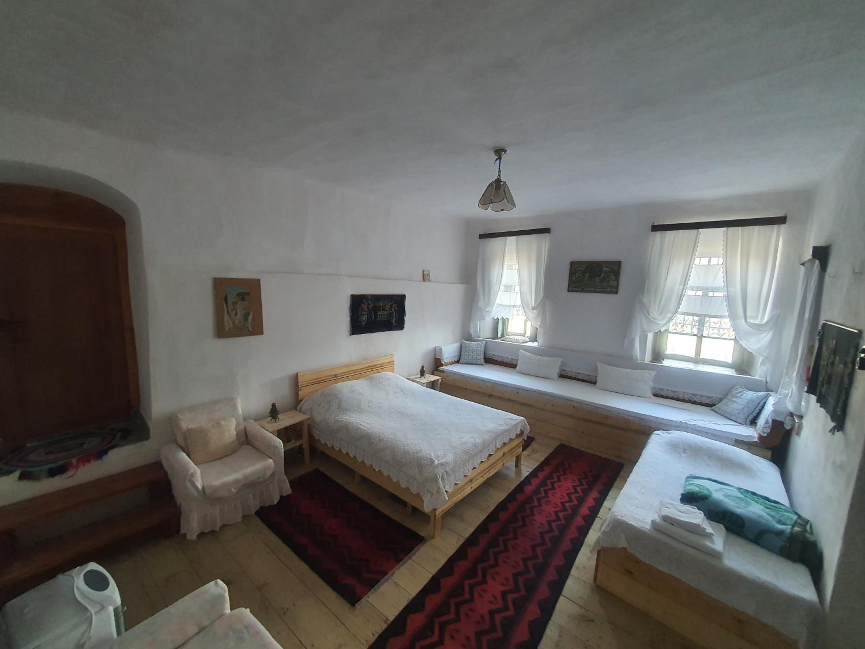 Traditional GuestHouse Permet