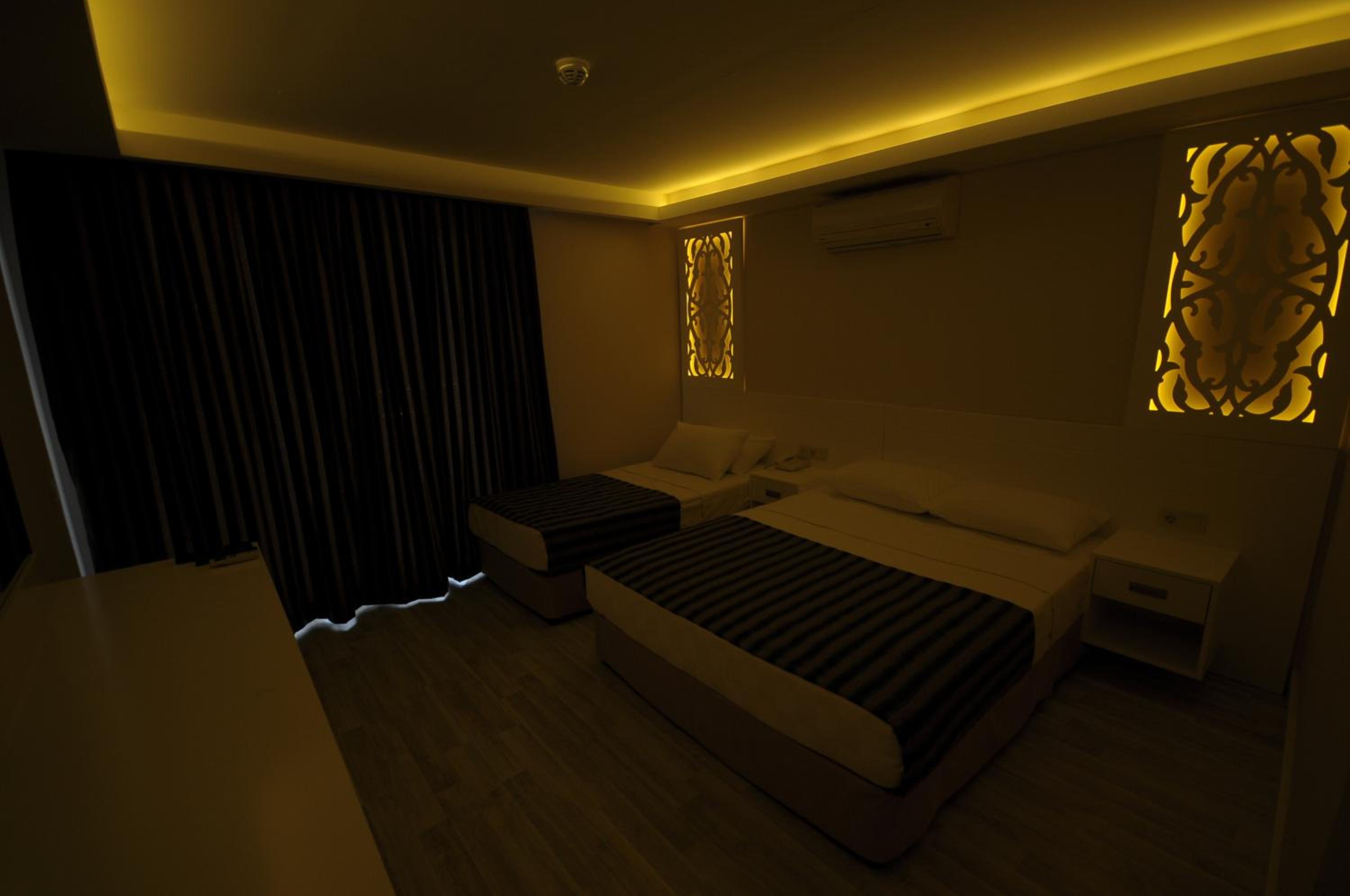 Aura Boutique Hotel - Image 74