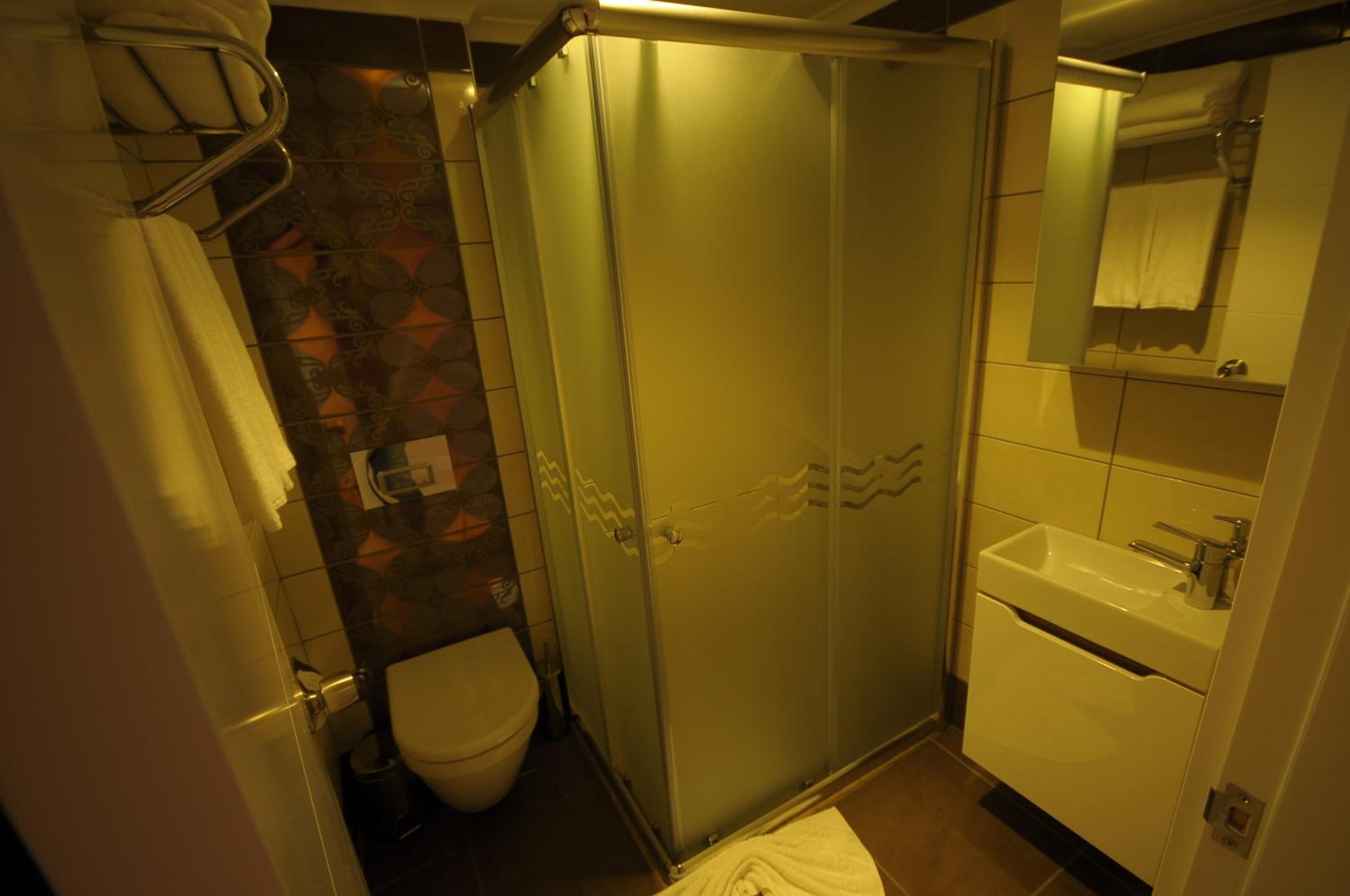 Aura Boutique Hotel - Image 19