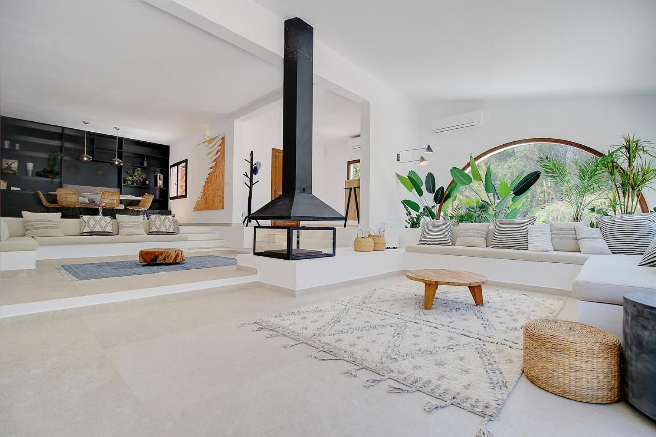 Villa Roca Verde by Slow Villas view 4