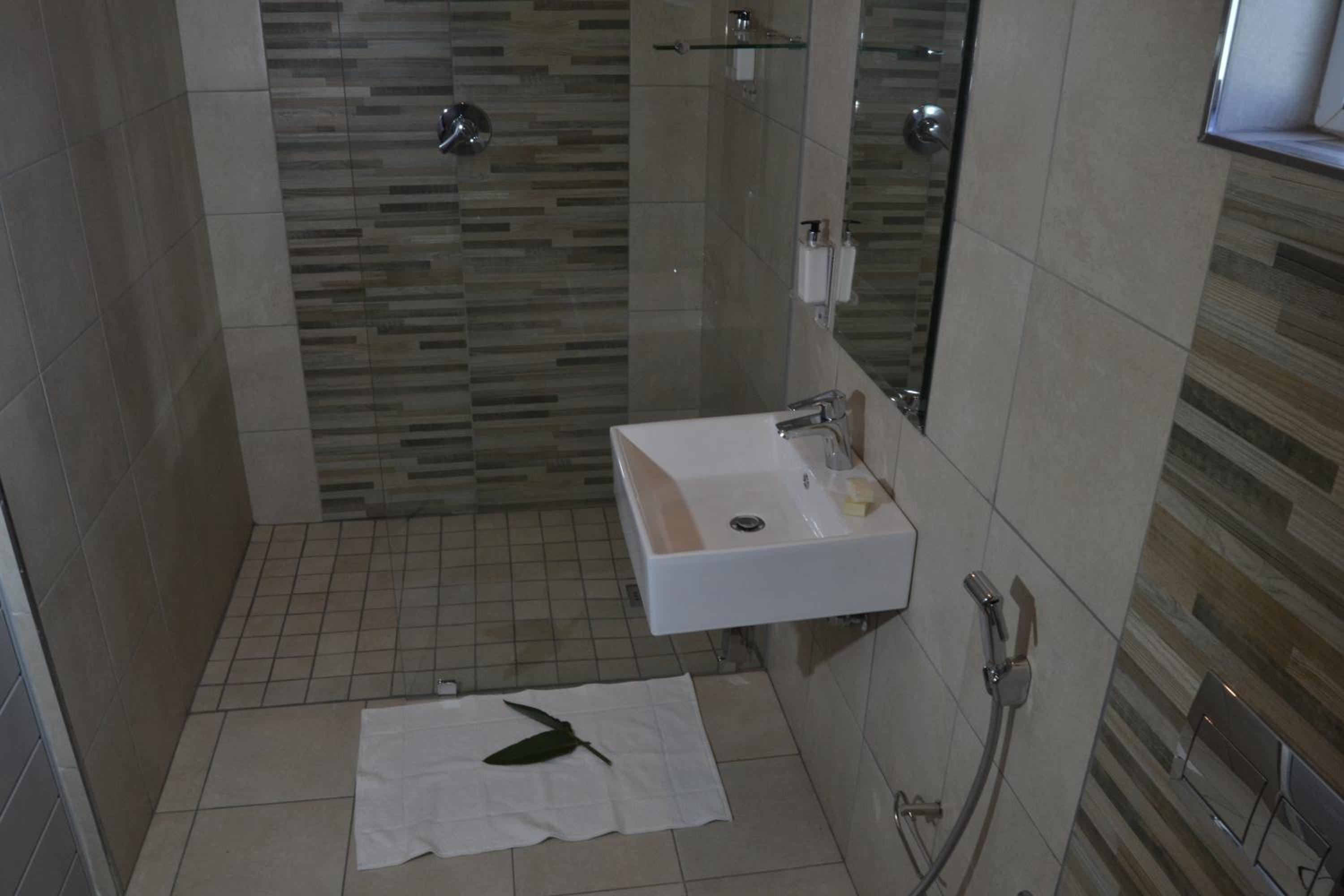 Photo 29