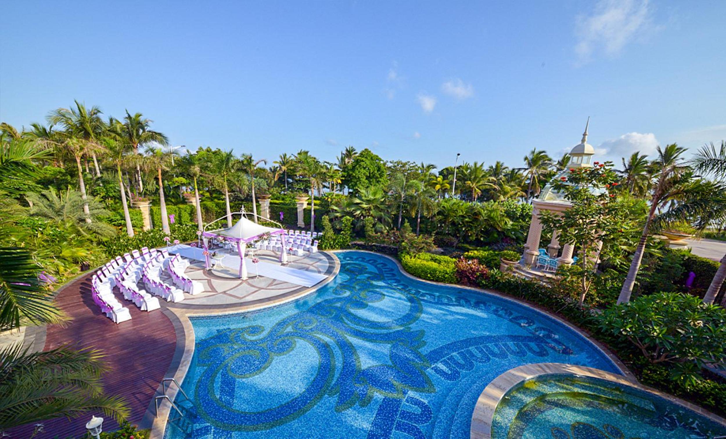 Crowne Plaza Resort Sanya Bay by IHG