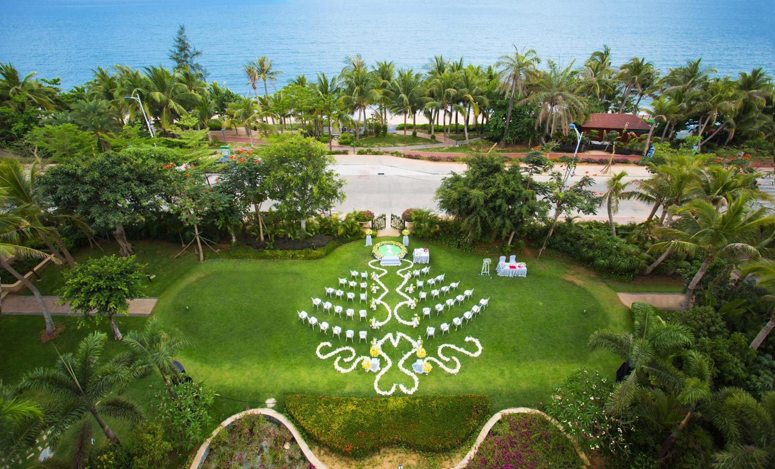 Crowne Plaza Resort Sanya Bay by IHG