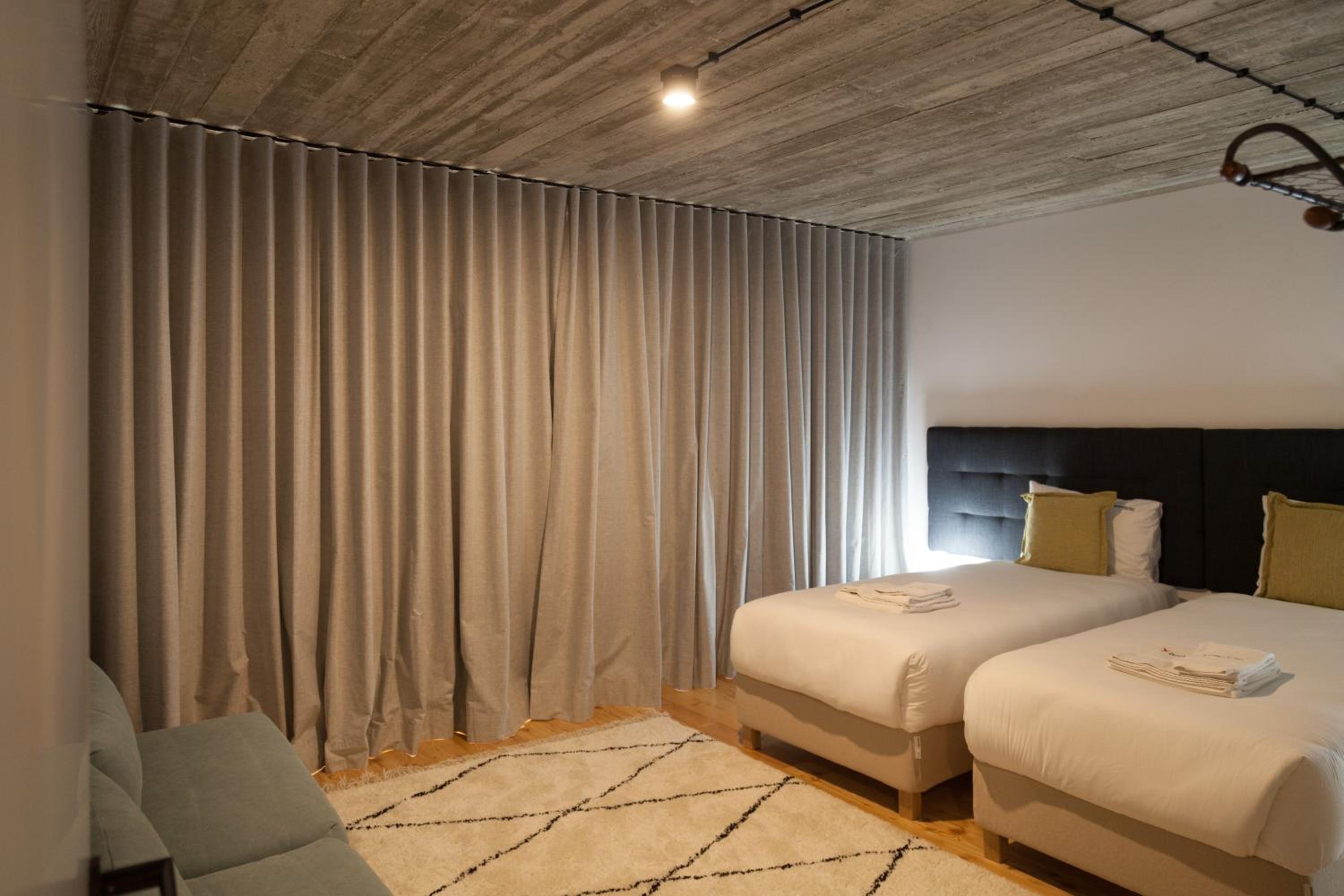 FLH Intendente Fashion Mezzanine with Balcony