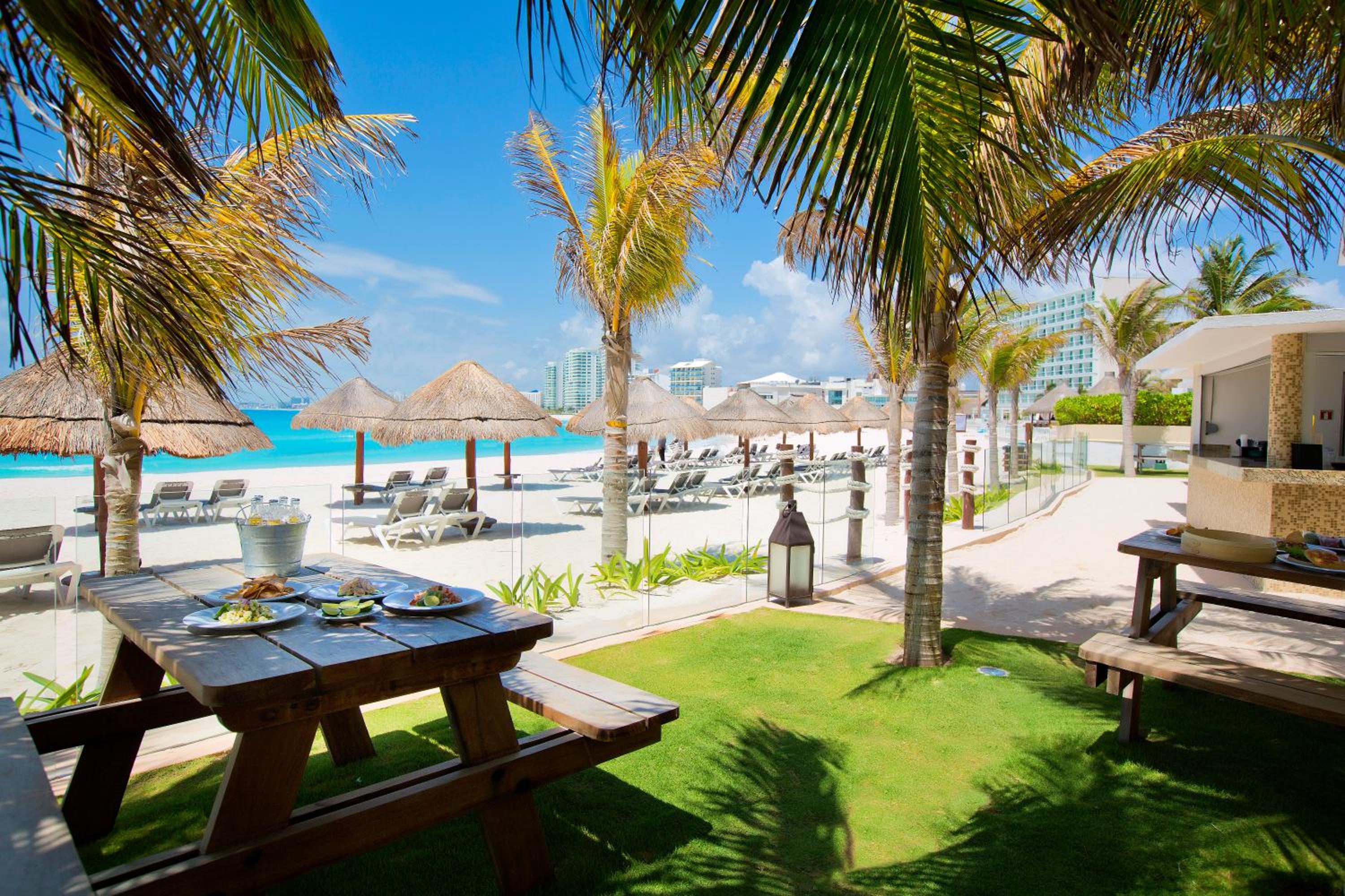 Krystal Grand Cancun All Inclusive