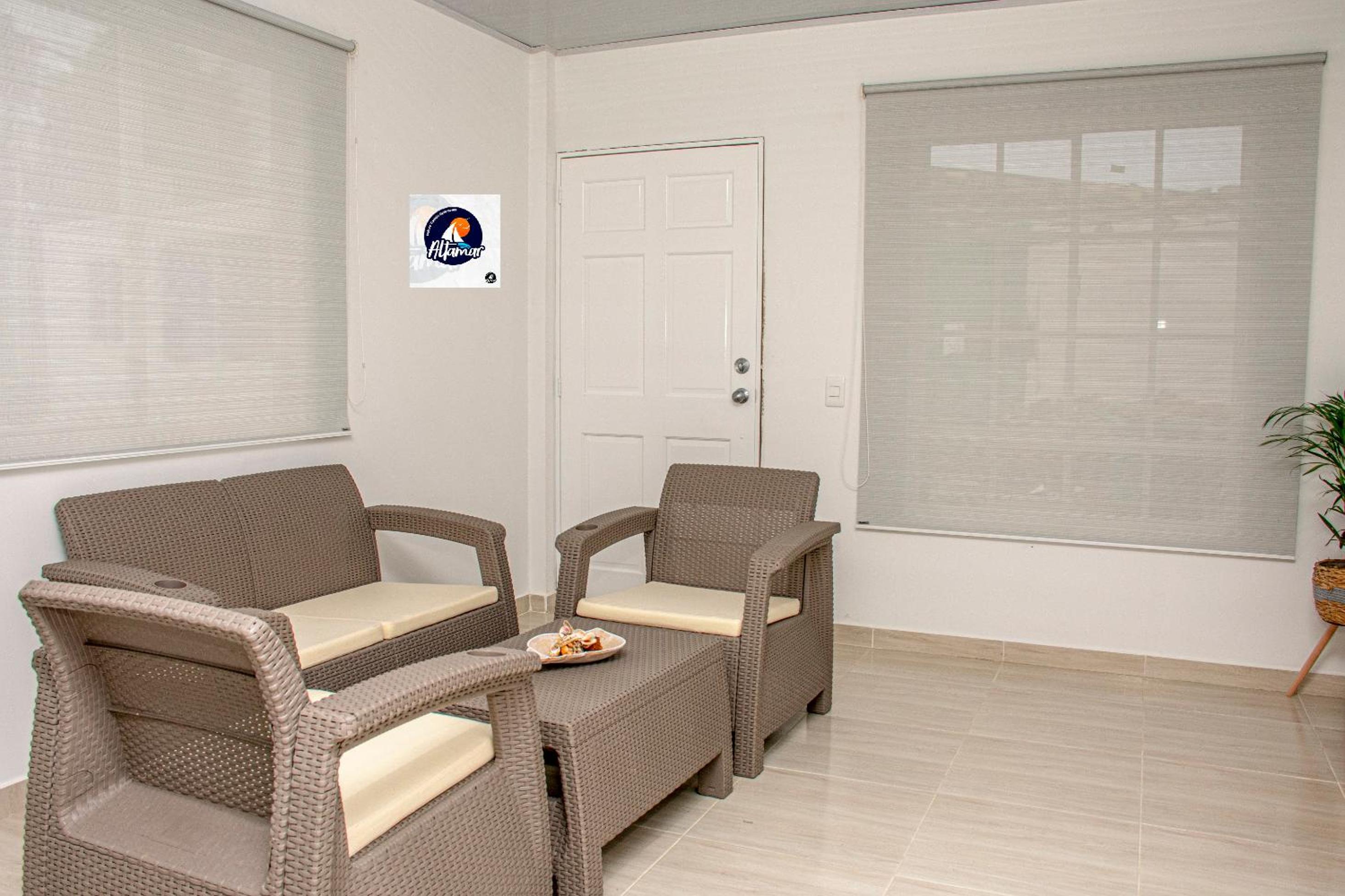 APARTAMENTOS TURISTICOS ALTAMAR