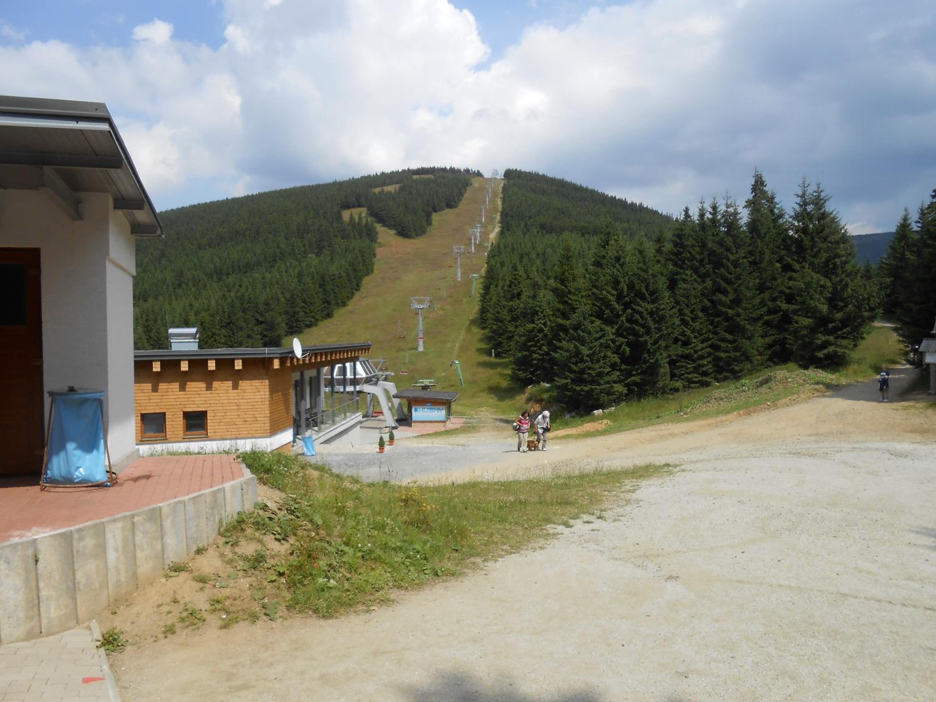Photo 13