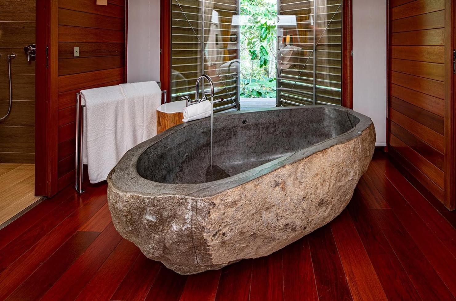 Jacuzzi
