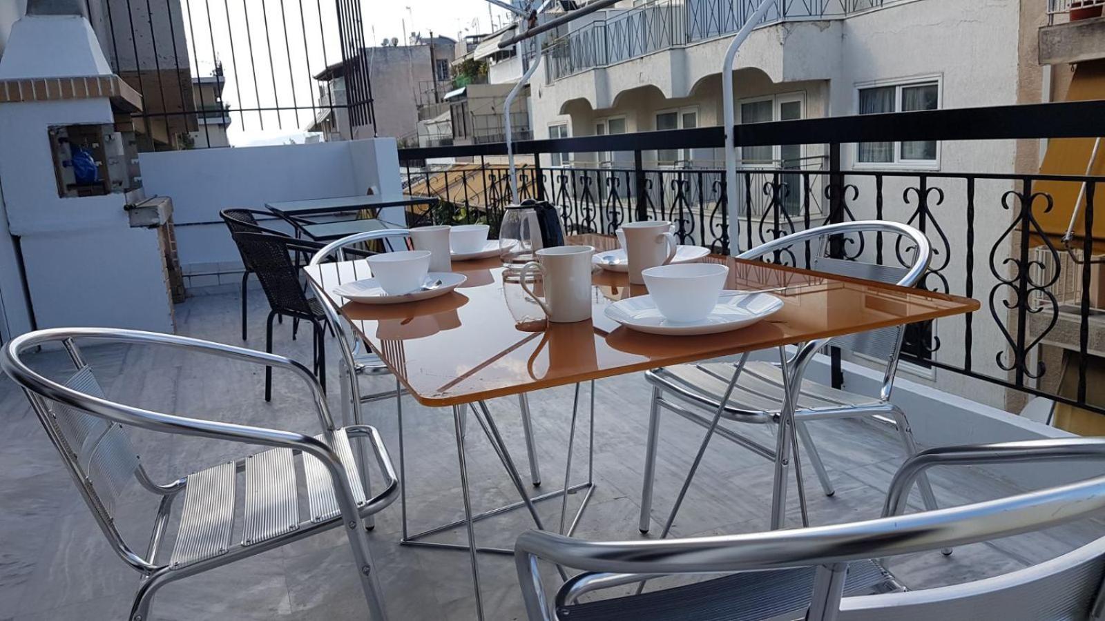 Maisonaitte-Athens Center, 4 BD, 2 BATH