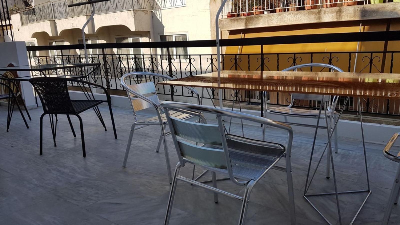Maisonaitte-Athens Center, 4 BD, 2 BATH