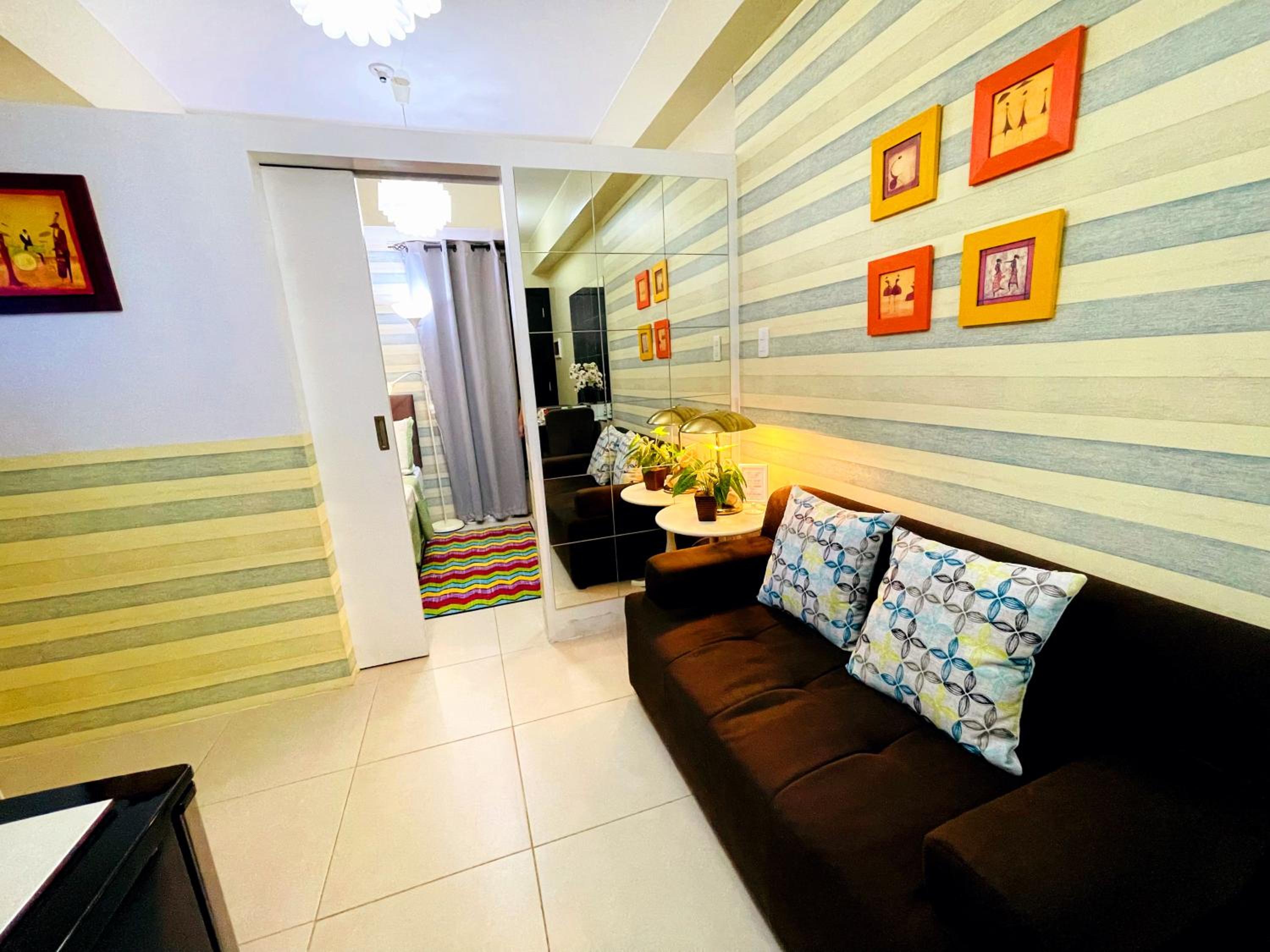 1-Bedroom Nordic Staycation Astrea Tower Avida, QC view 2