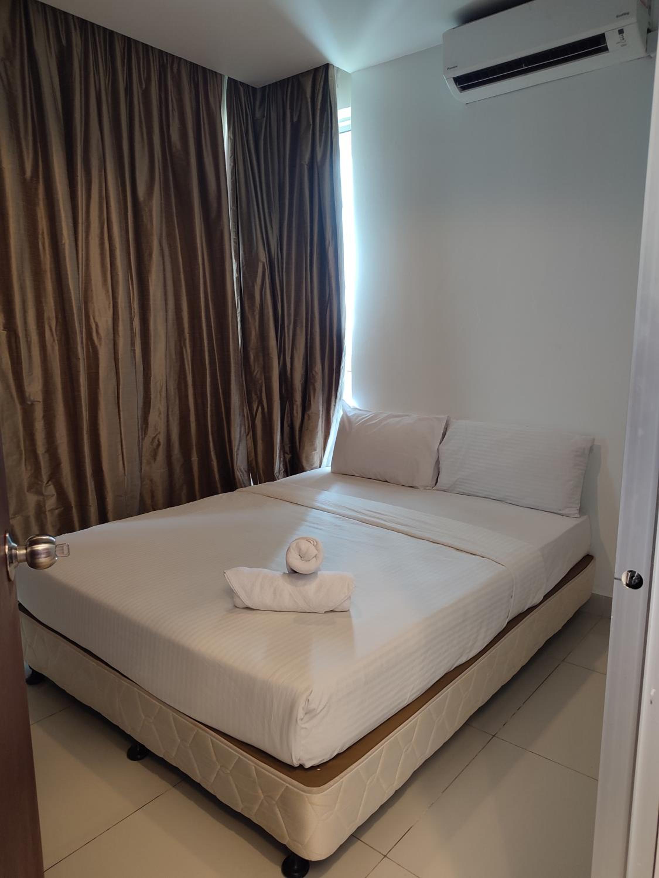 Wonderful KLCC View at Regalia Suites