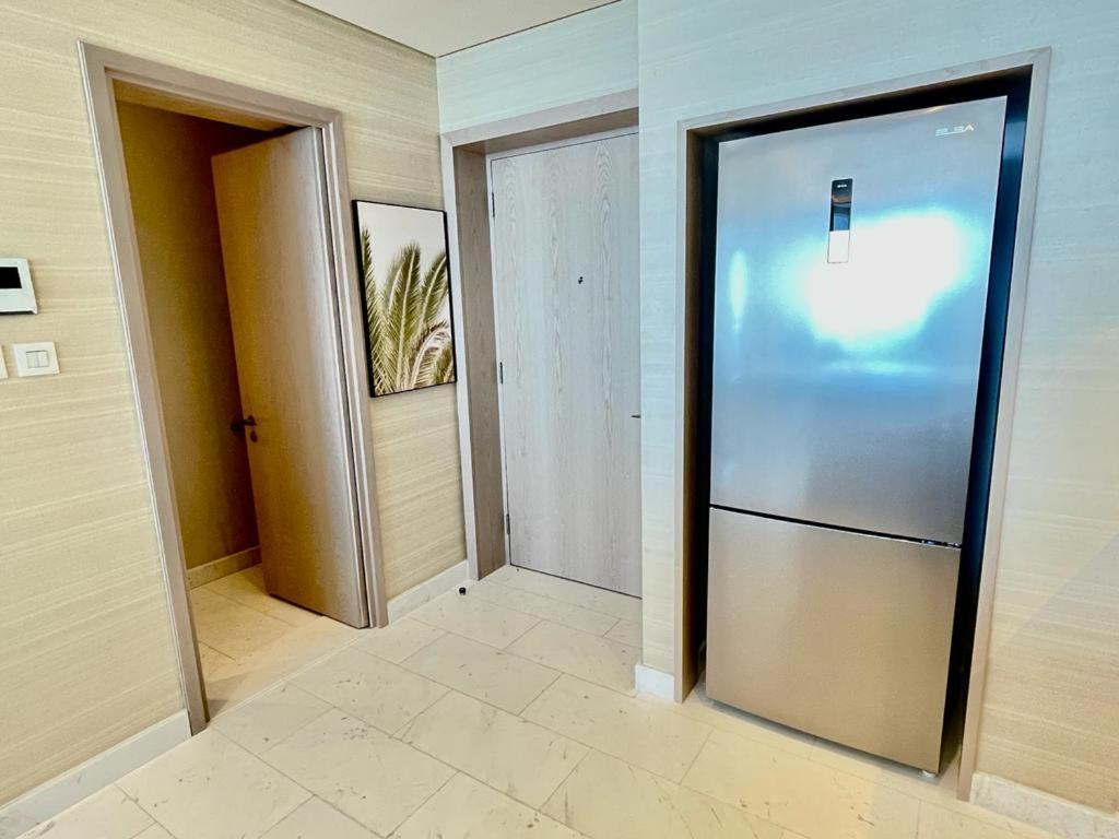 HVR THE PALM DUBAI