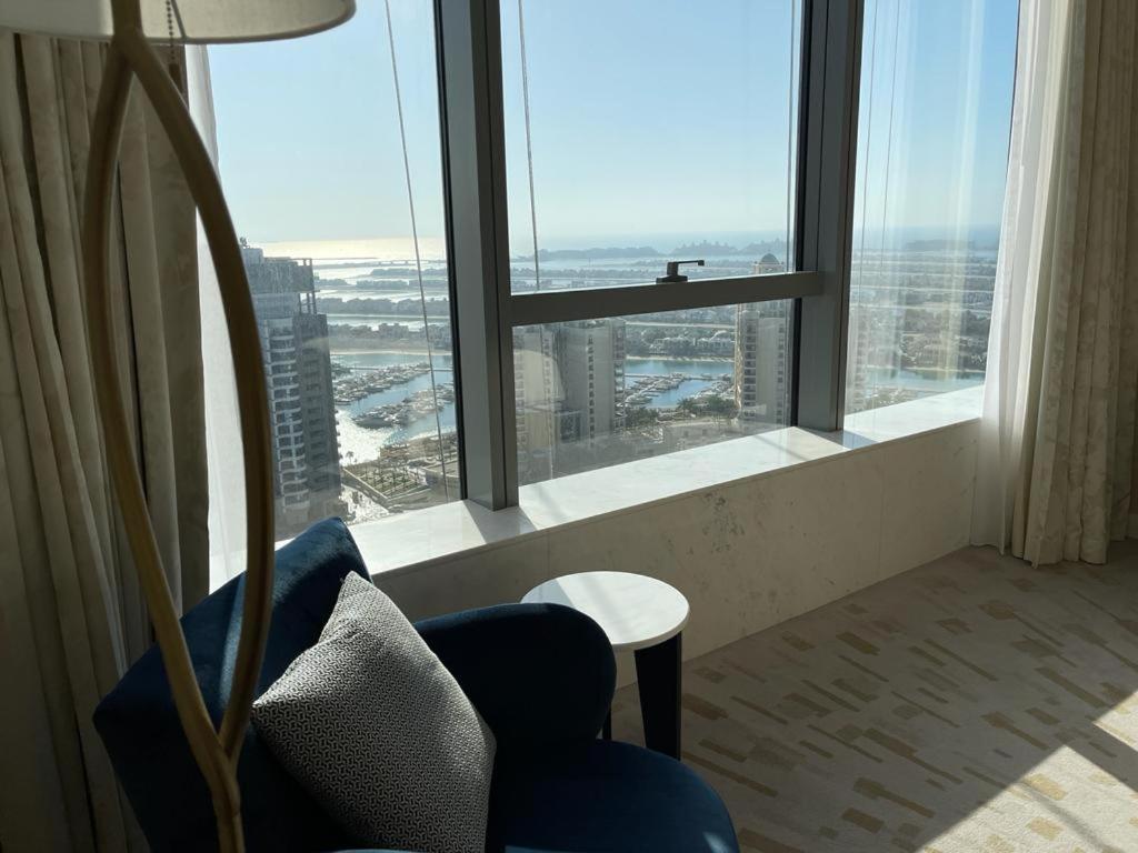 HVR THE PALM DUBAI