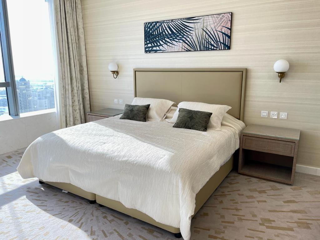 HVR THE PALM DUBAI