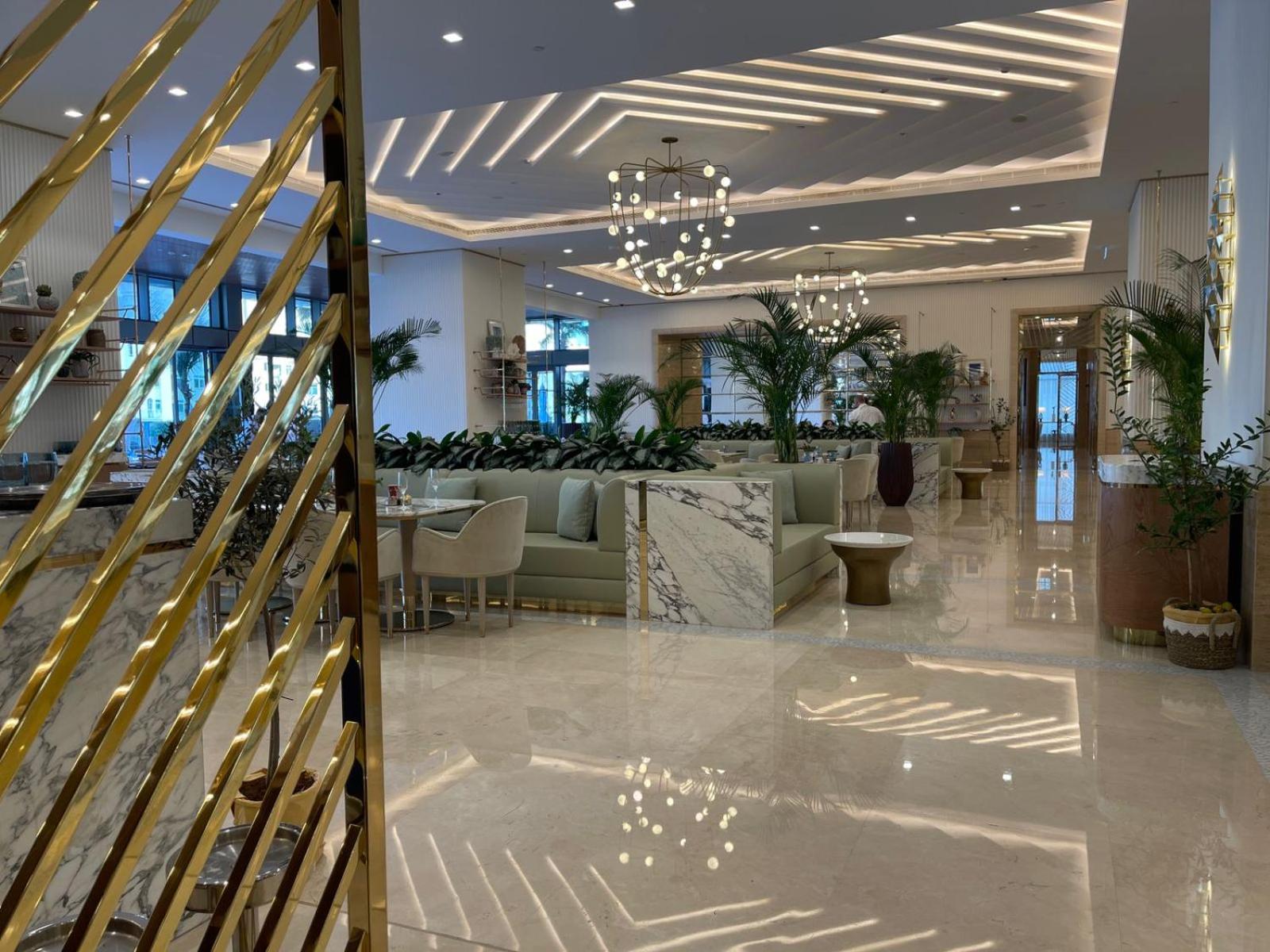 HVR THE PALM DUBAI