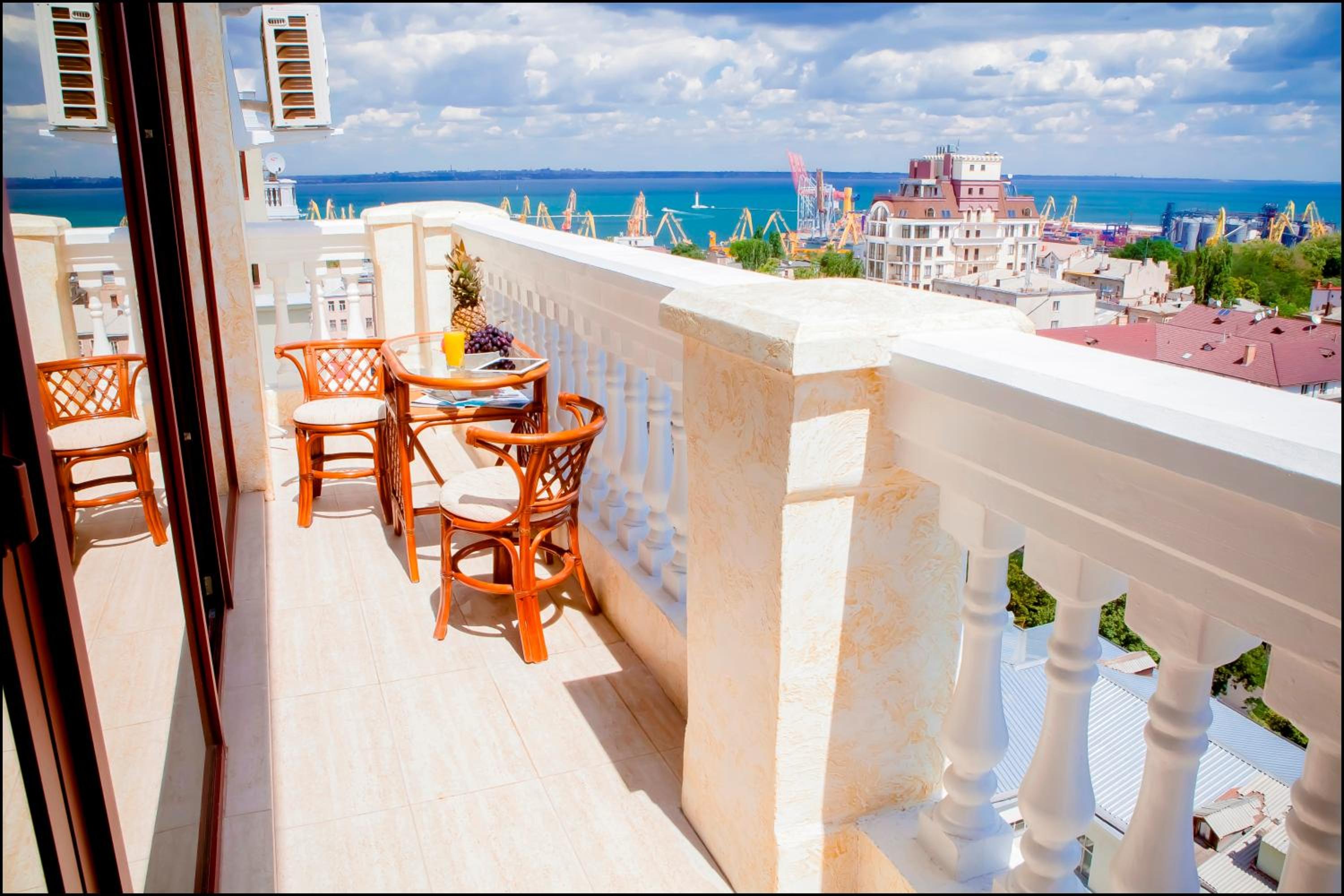 balance & terrace