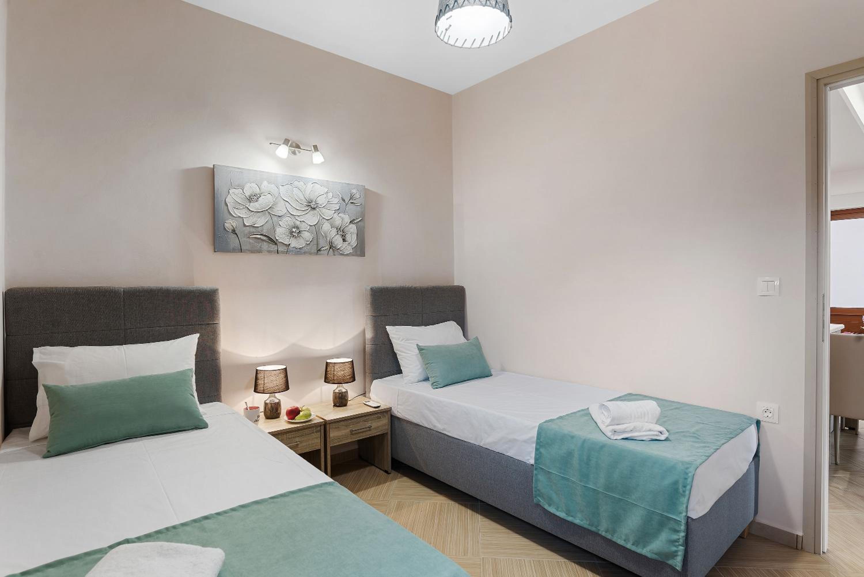 Nikos Dimitra Luxury Home BY APOKORONAS-VILLAS photo 4