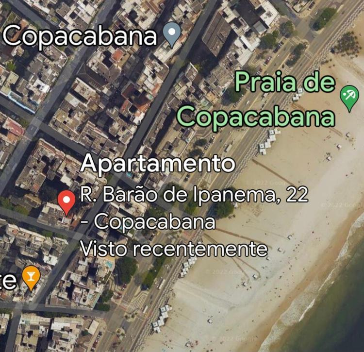 Lindo apartamento de 2 quartos ao lado da Praia de Copacabana!