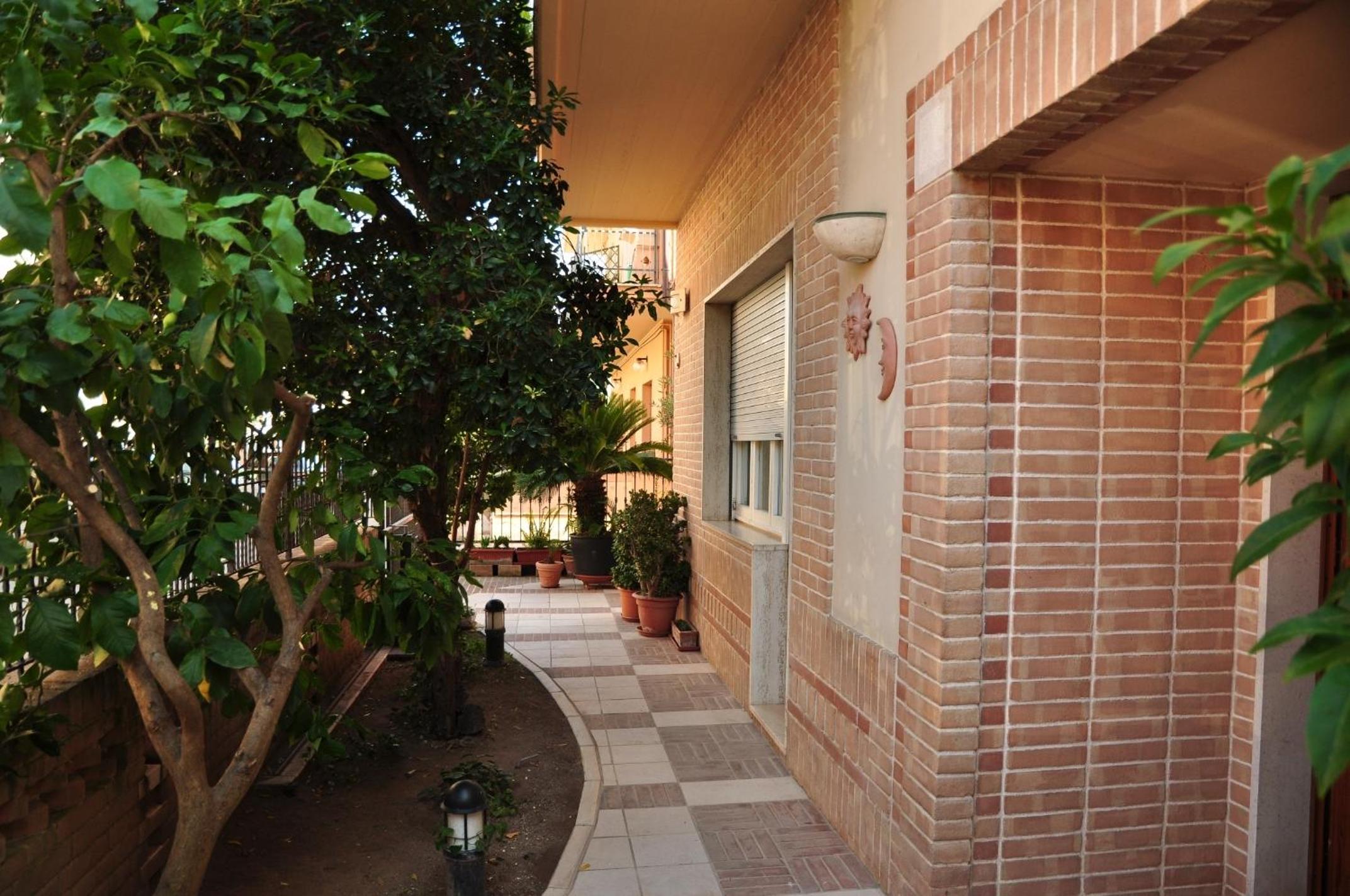 Domus Primavera view 4