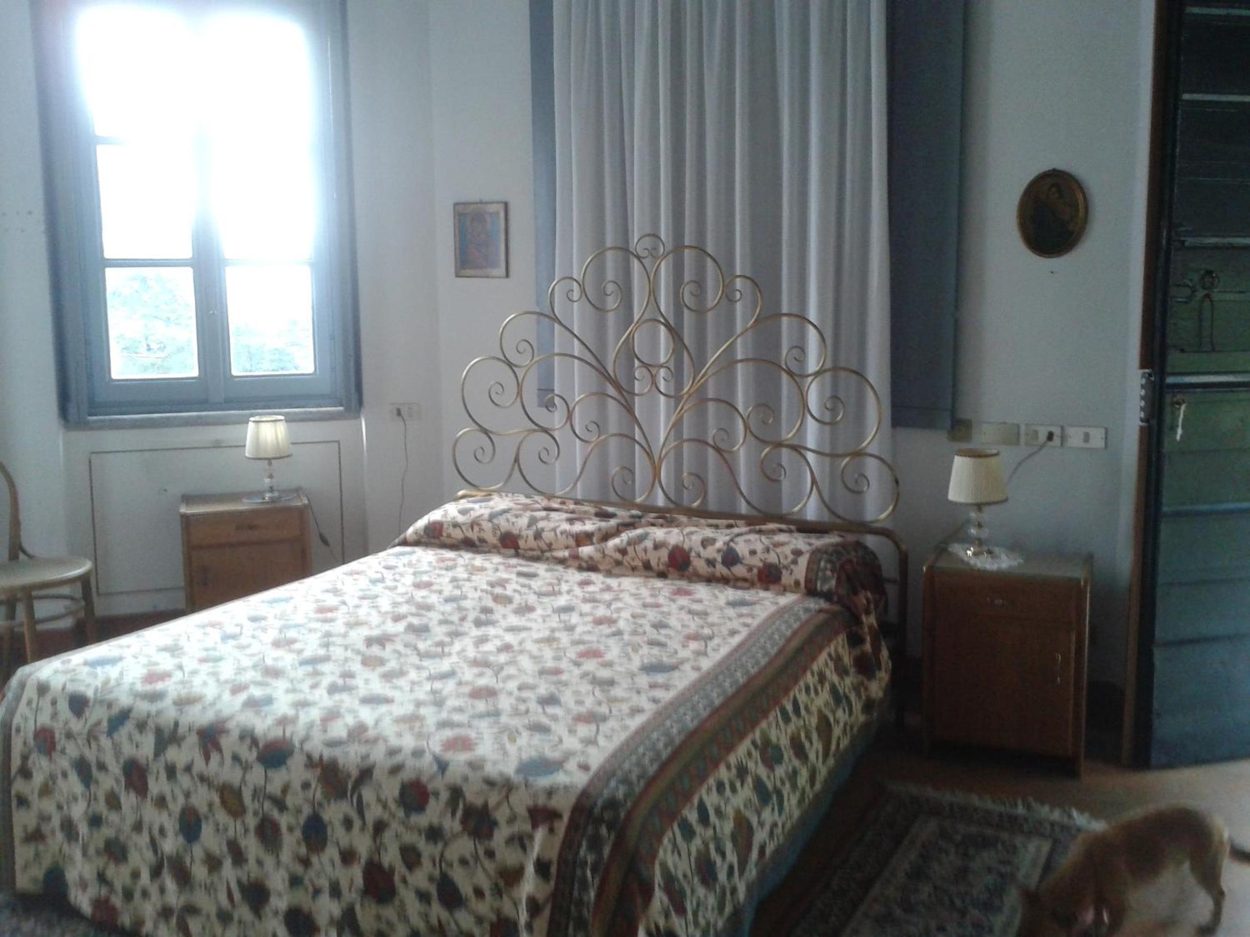 Photo 32