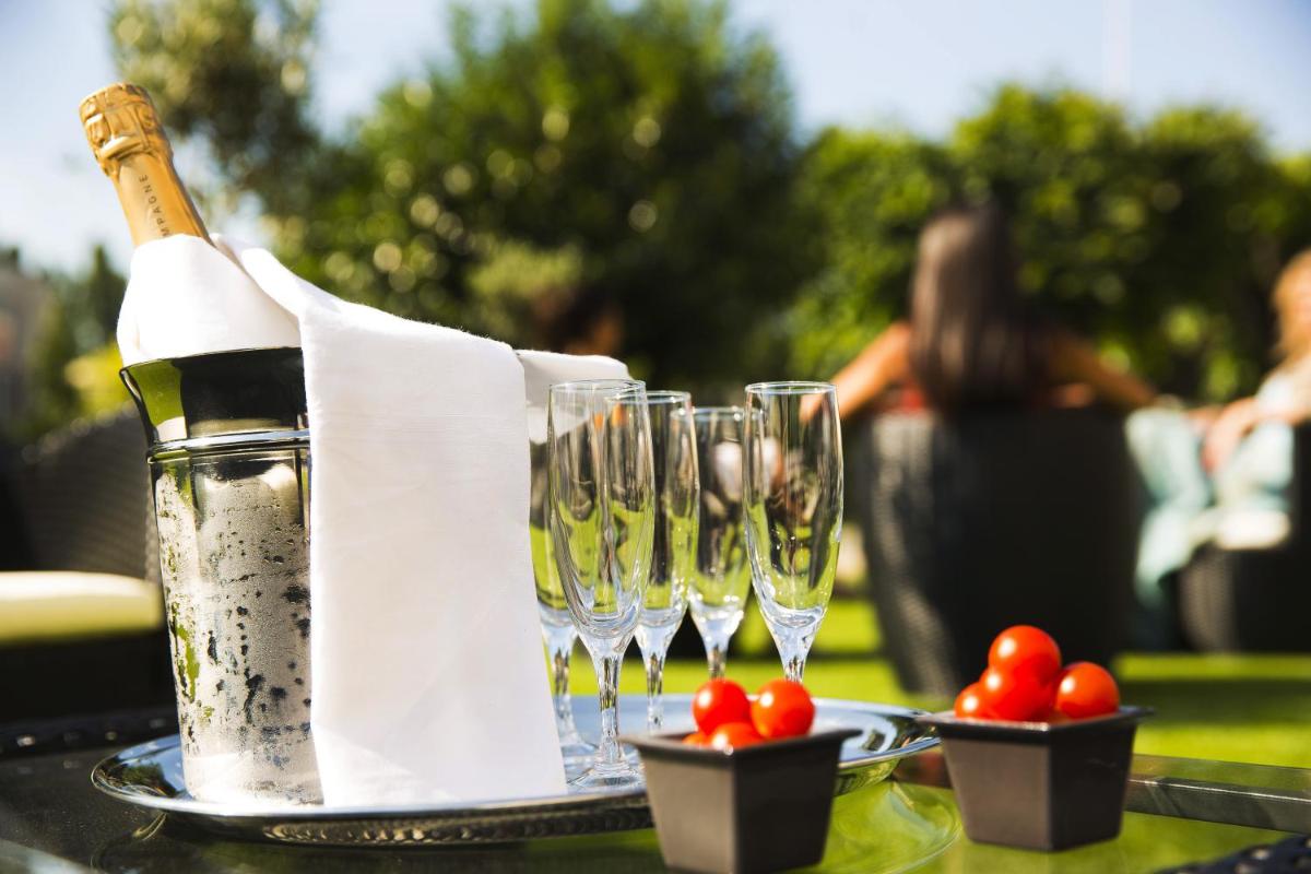 outdoor BBQ area