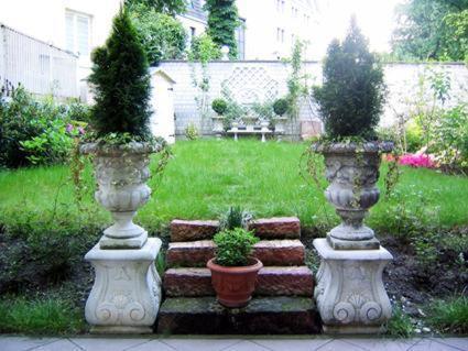 DIRAZI Guesthouse Apartments GmbH - Property Image 23