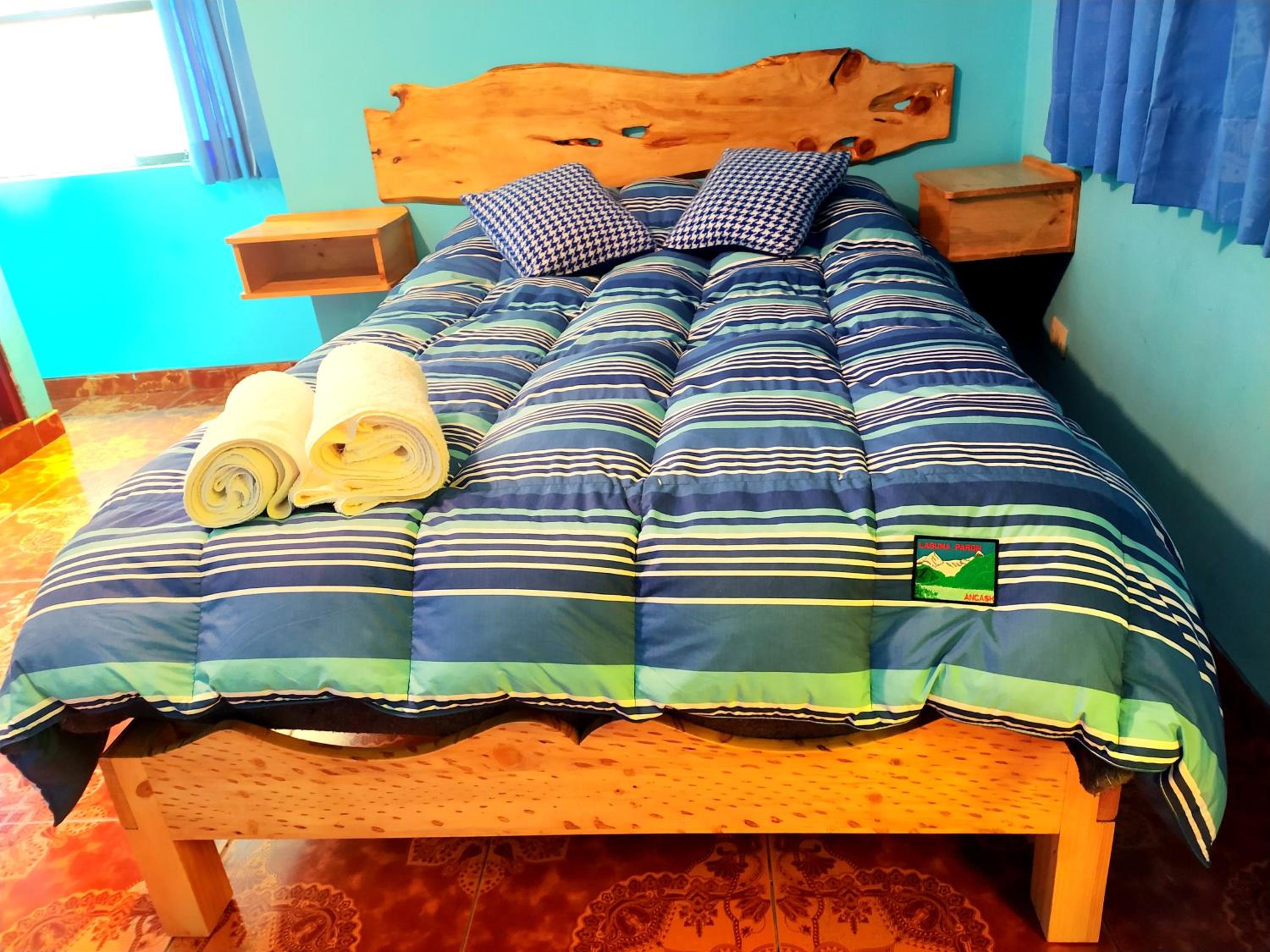 casa hostel vacahouse Huaraz view 2