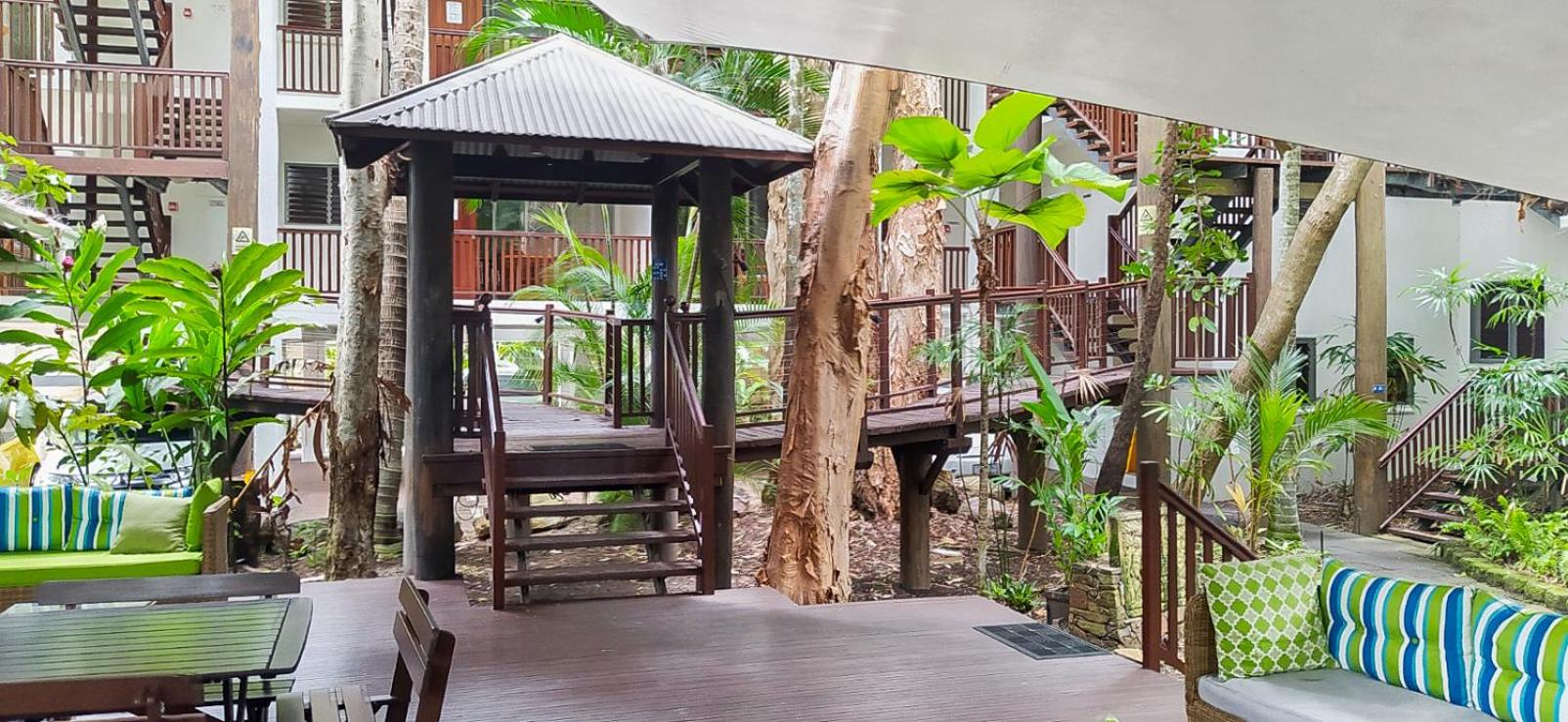 REEF RETREAT APARTMENTS PALM COVE Unit 13