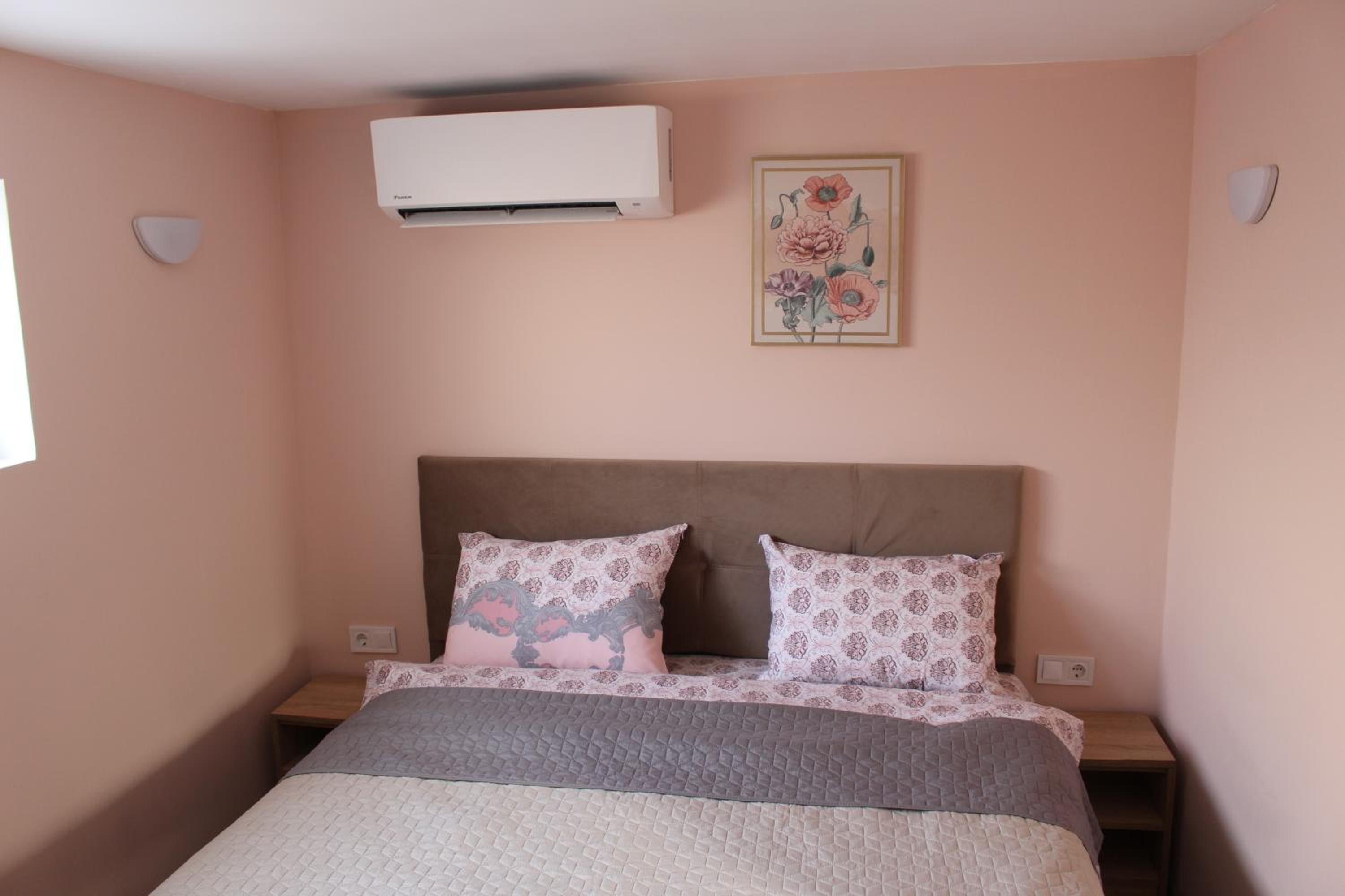 Apartment Raya