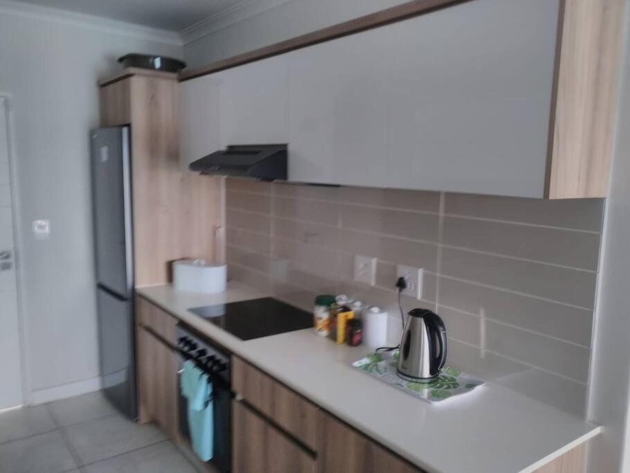 Breathtaking Lagoon View Apartment @ The Blyde1531