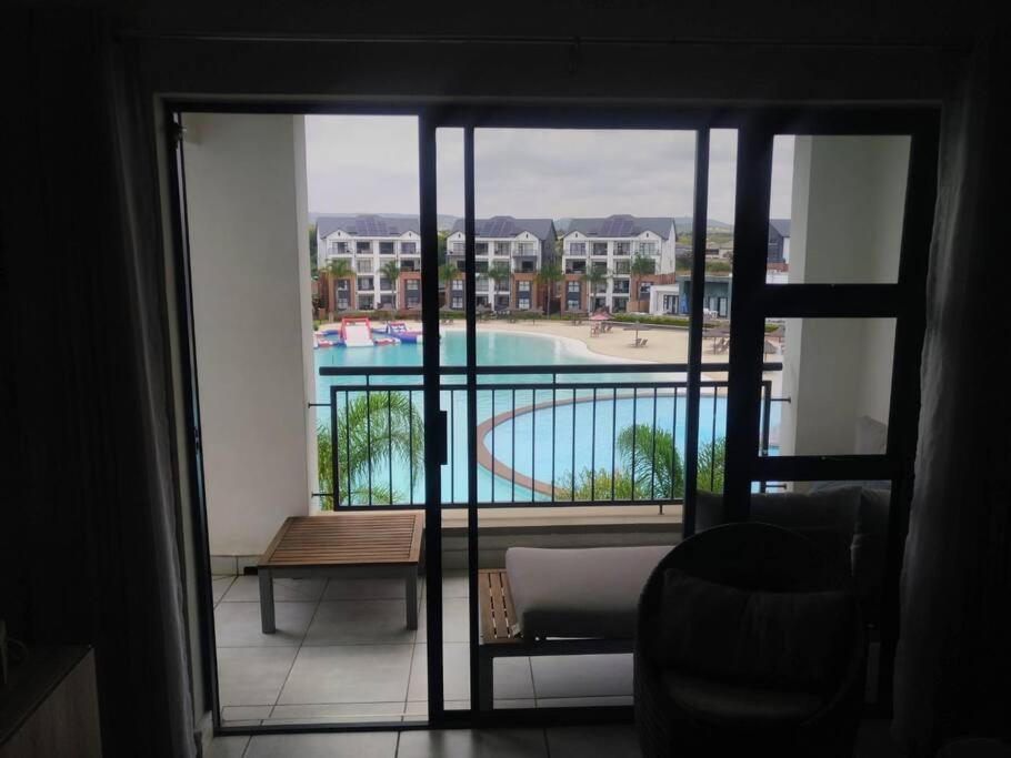 Breathtaking Lagoon View Apartment @ The Blyde1531