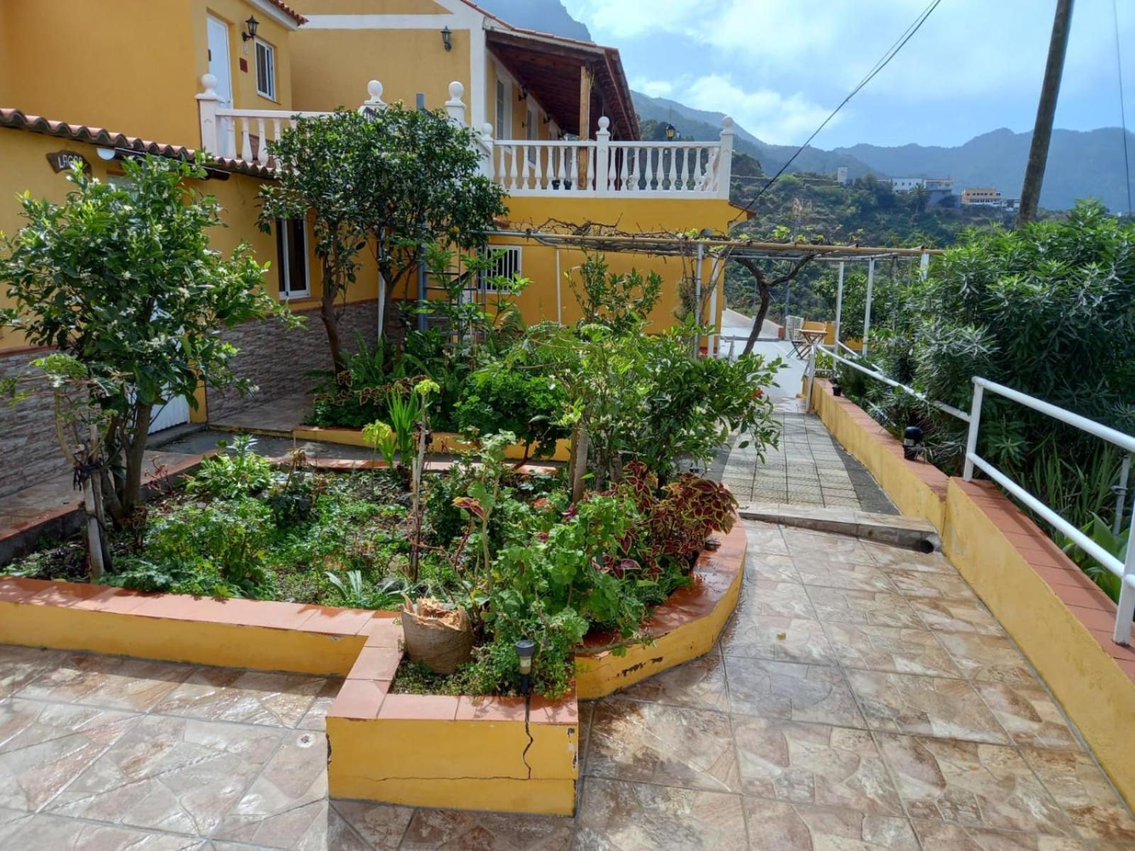 Orange House view 3