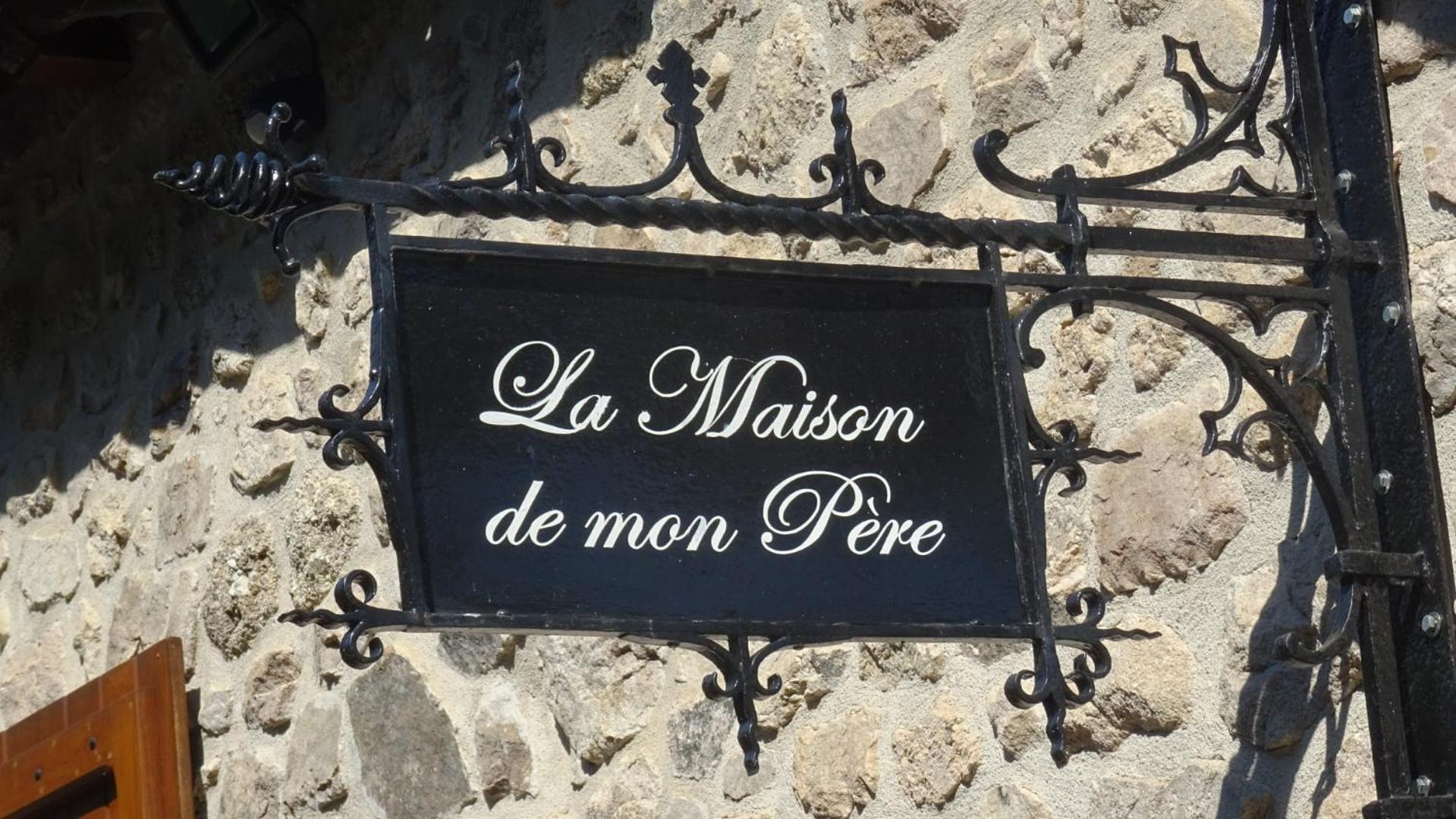 Hotel La Maison De Mon Pere
