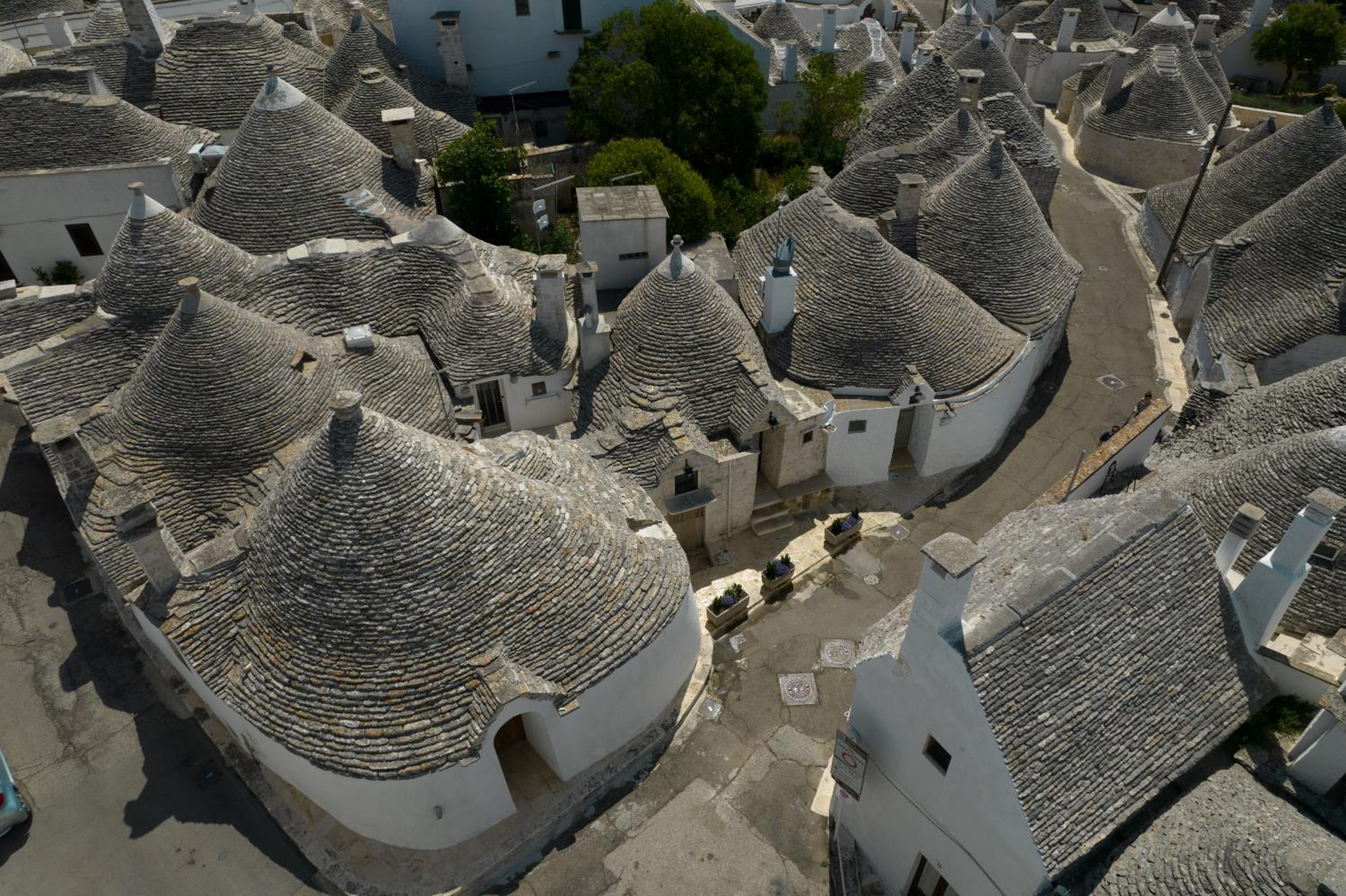 Hotel Trulli Soave - Image 1