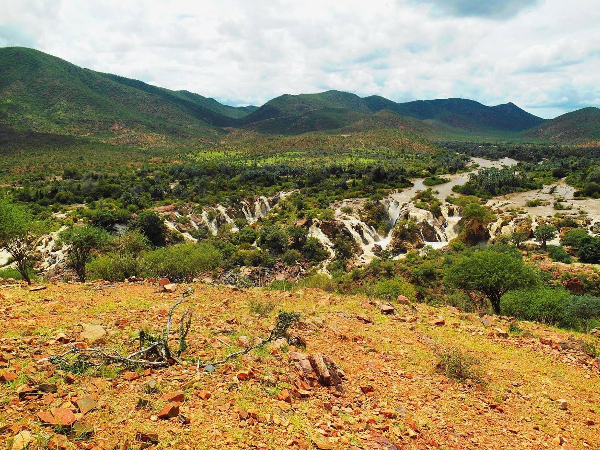 Kapika Waterfall Lodge