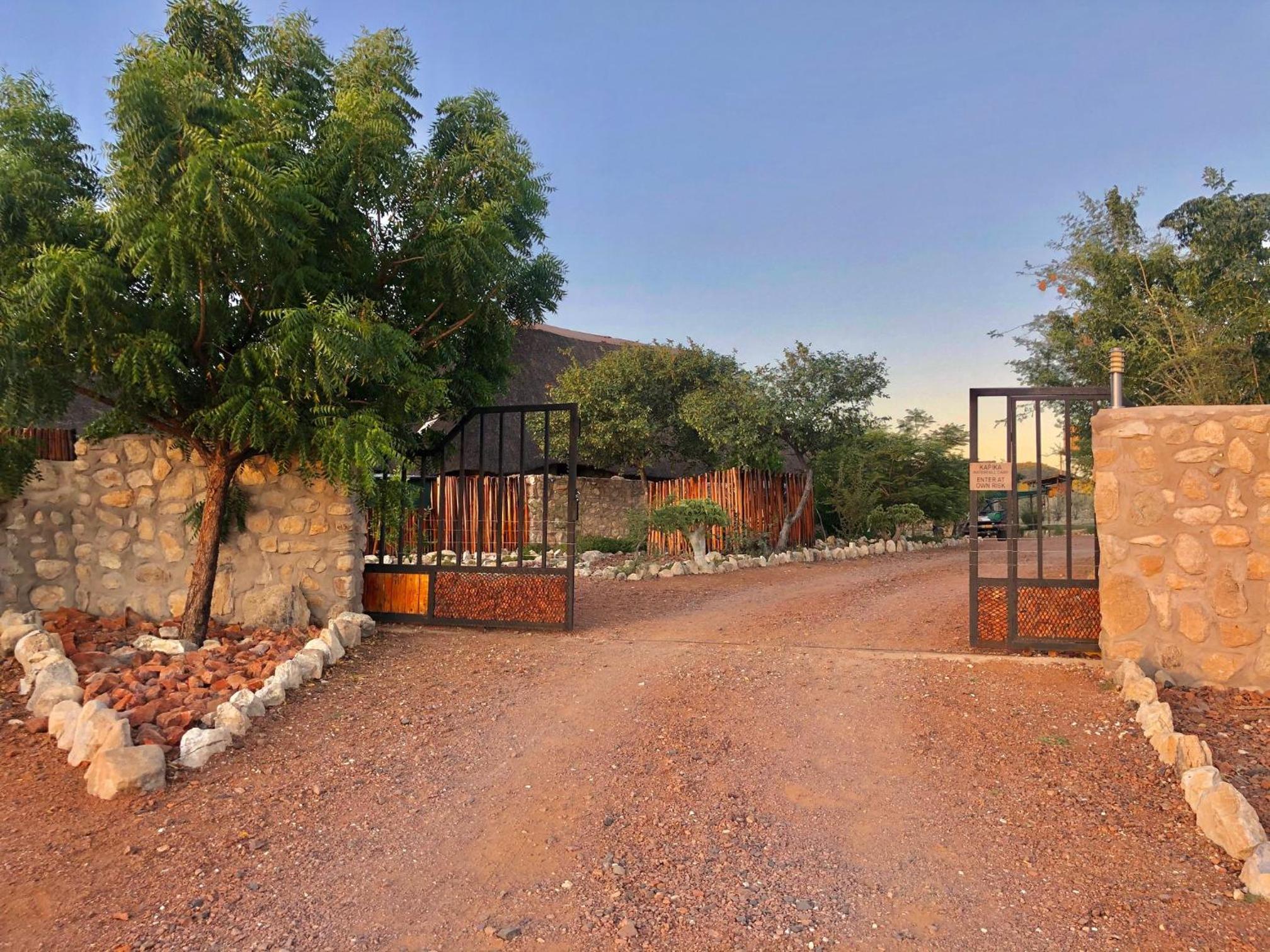 Kapika Waterfall Lodge