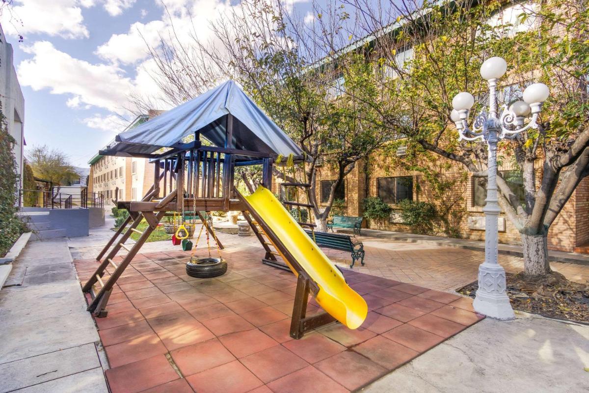 children's play area