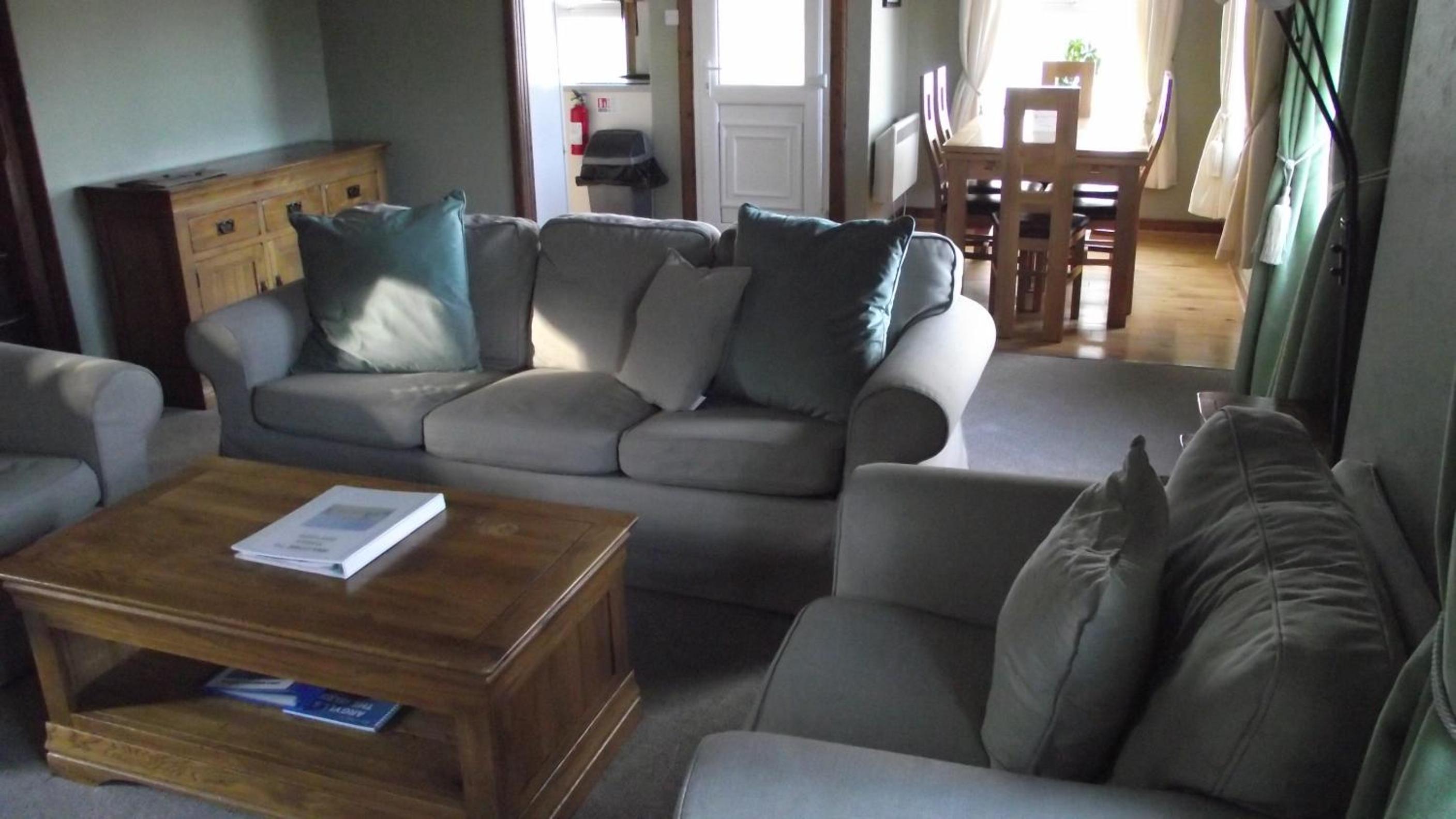 Craobh Marina Cottages view 5