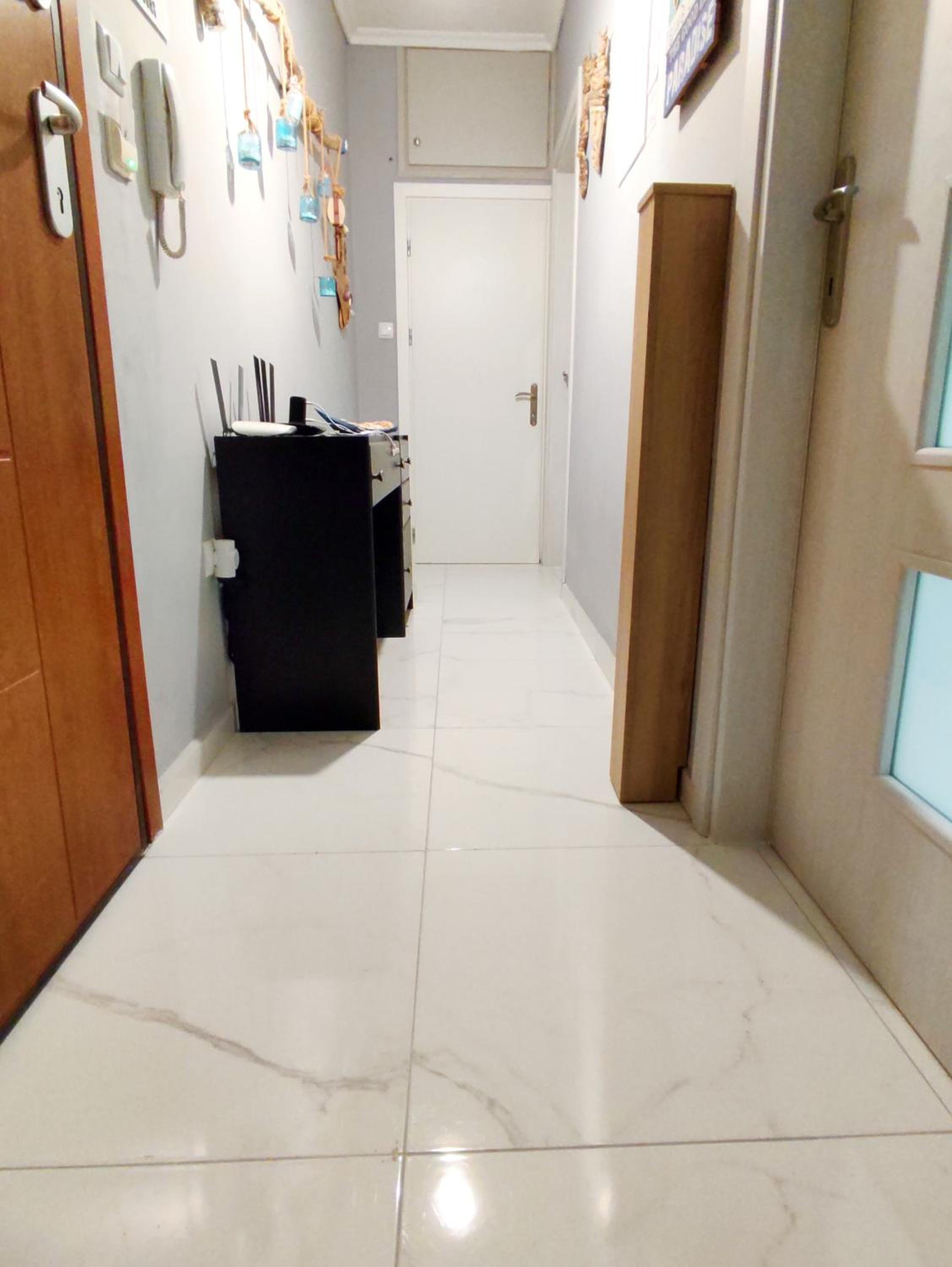 DriftWood Center Apartment view 4